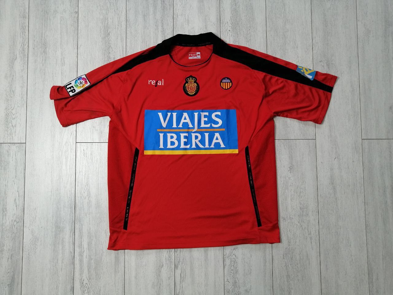 Vintage Mallorca Home Shirt 2007 - 2008 Rare Spain Shirt Size L Size US L / EU 52-54 / 3 - 1 Thumbnail