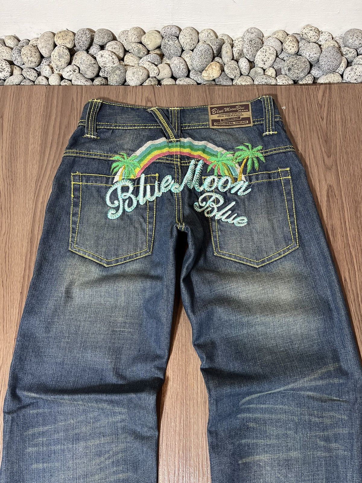 Blue Blue Japan × Hysteric Glamour × Japanese Brand Y2K Blue Moon Blue japan Surfing Back Embroidery denim Size US 28 / EU 44 - 4 Thumbnail