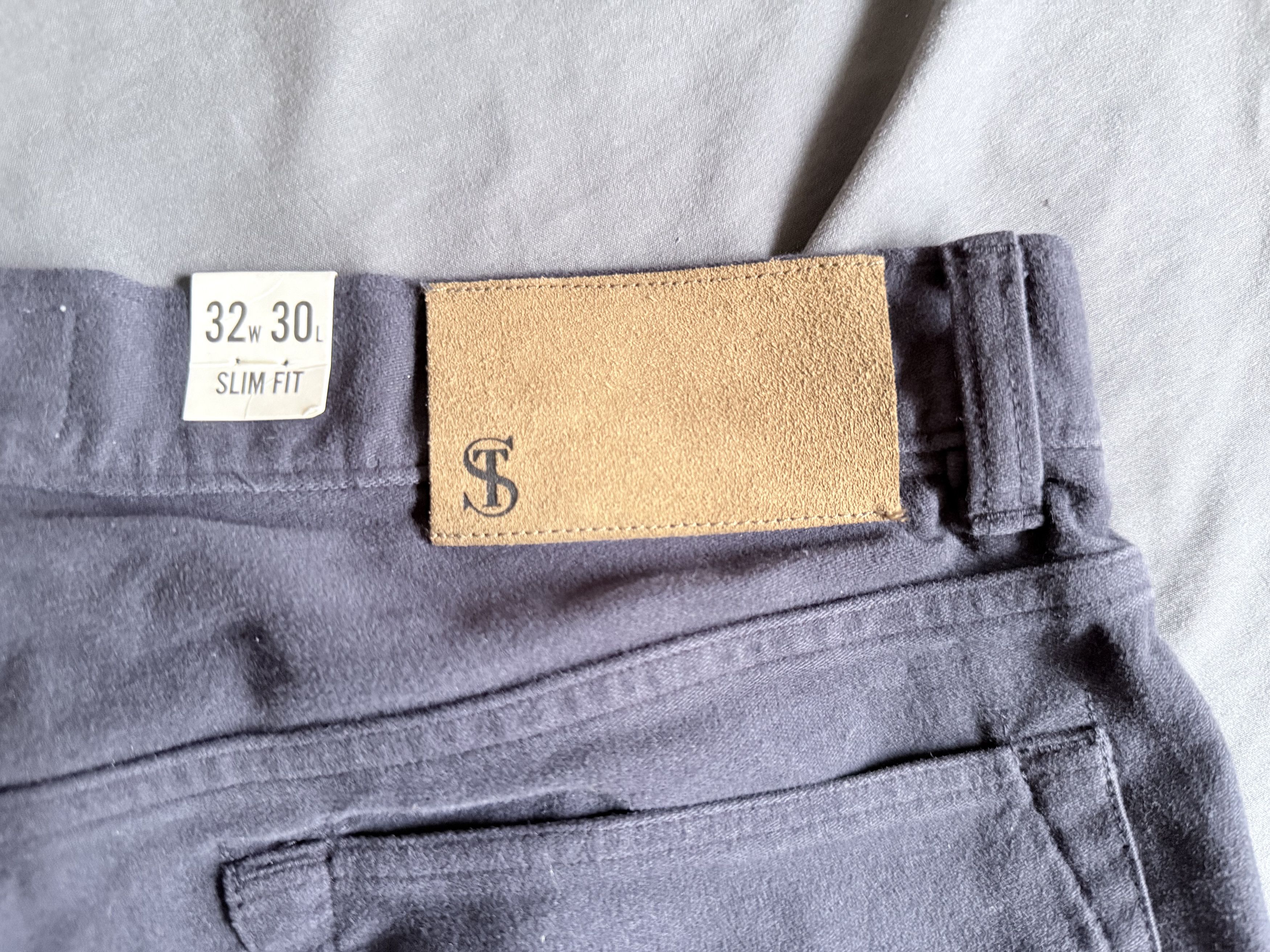 Todd Snyder Slim Fit 5-Pocket Italian Moleskin Pant in Navy 32x30 Size US 32 / EU 48 - 3 Thumbnail