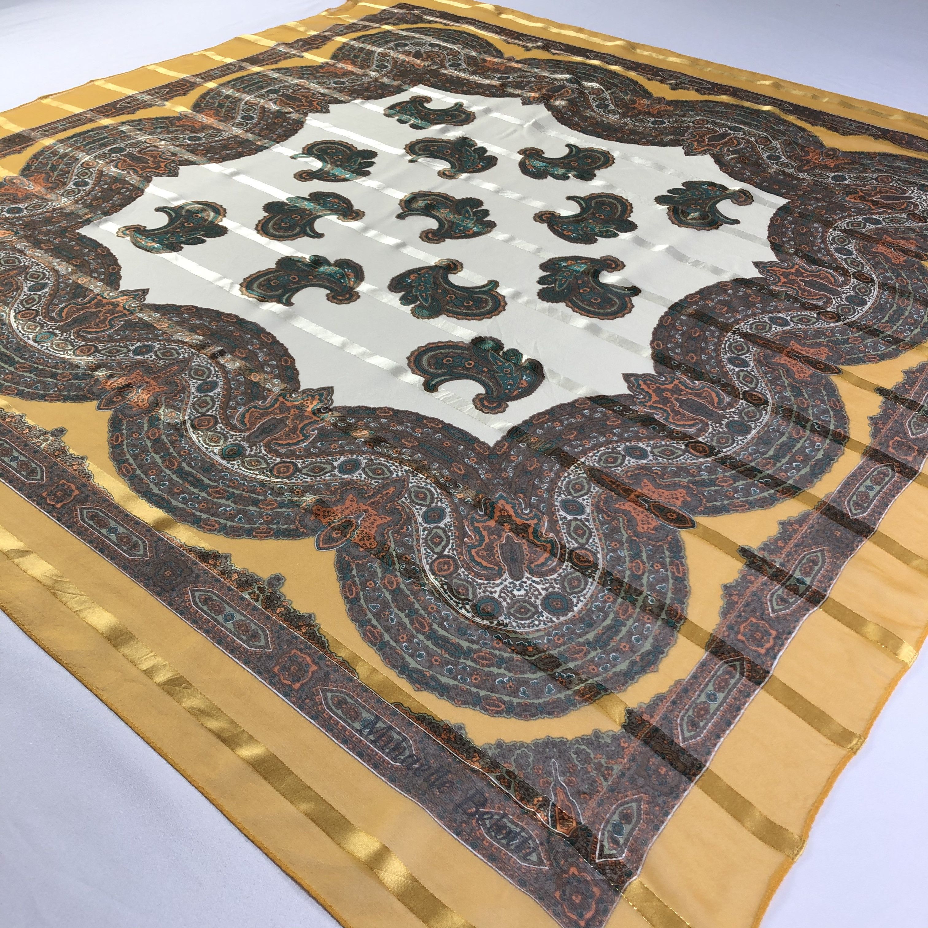 Vintage Vintage Mihaelle Belotti Silk Scarf Size ONE SIZE - 4 Thumbnail