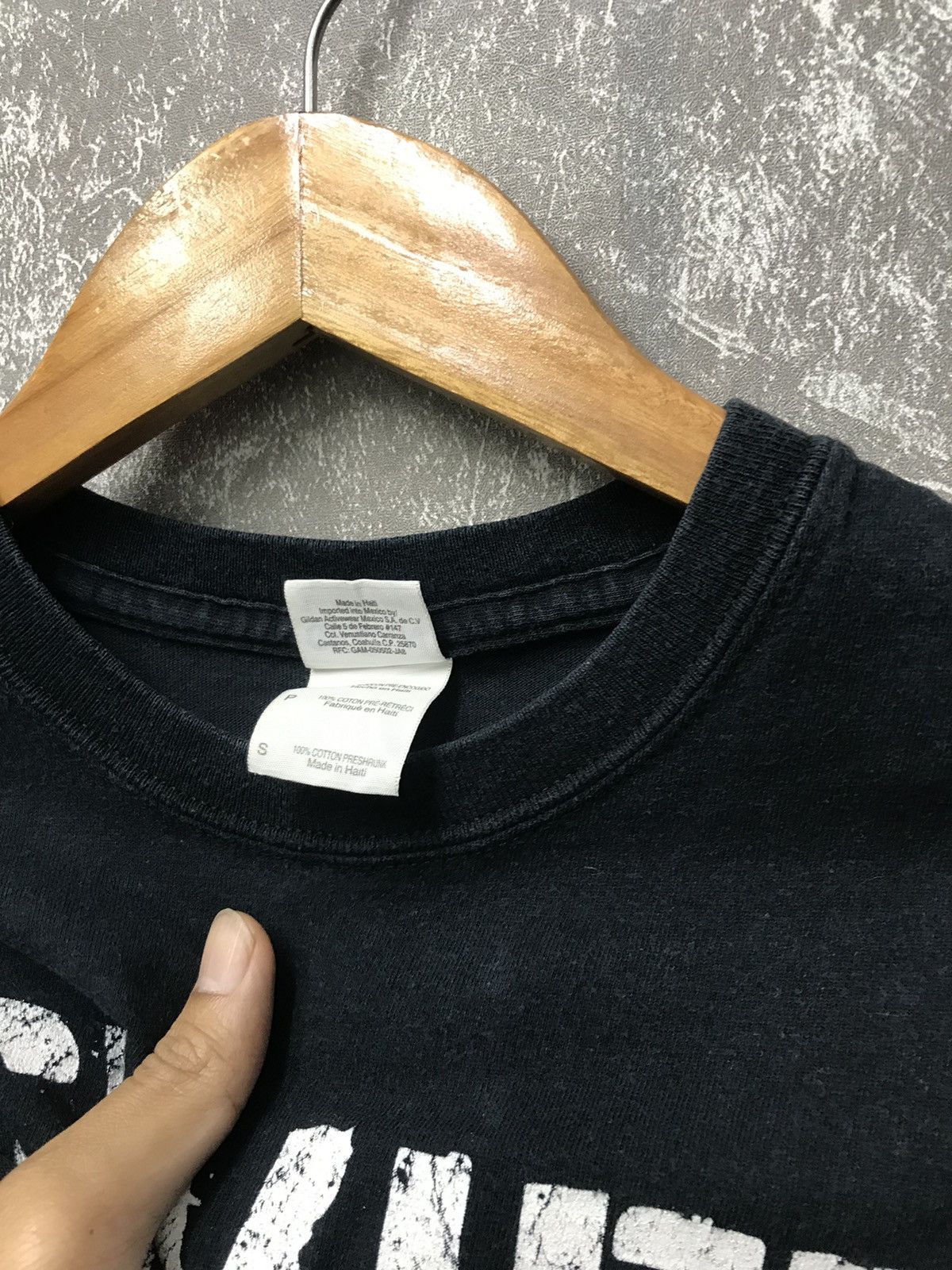 Band Tees × Rap Tees Vintage Taylor Swift Fearless Tour Tee Size US S / EU 44-46 / 1 - 6 Thumbnail