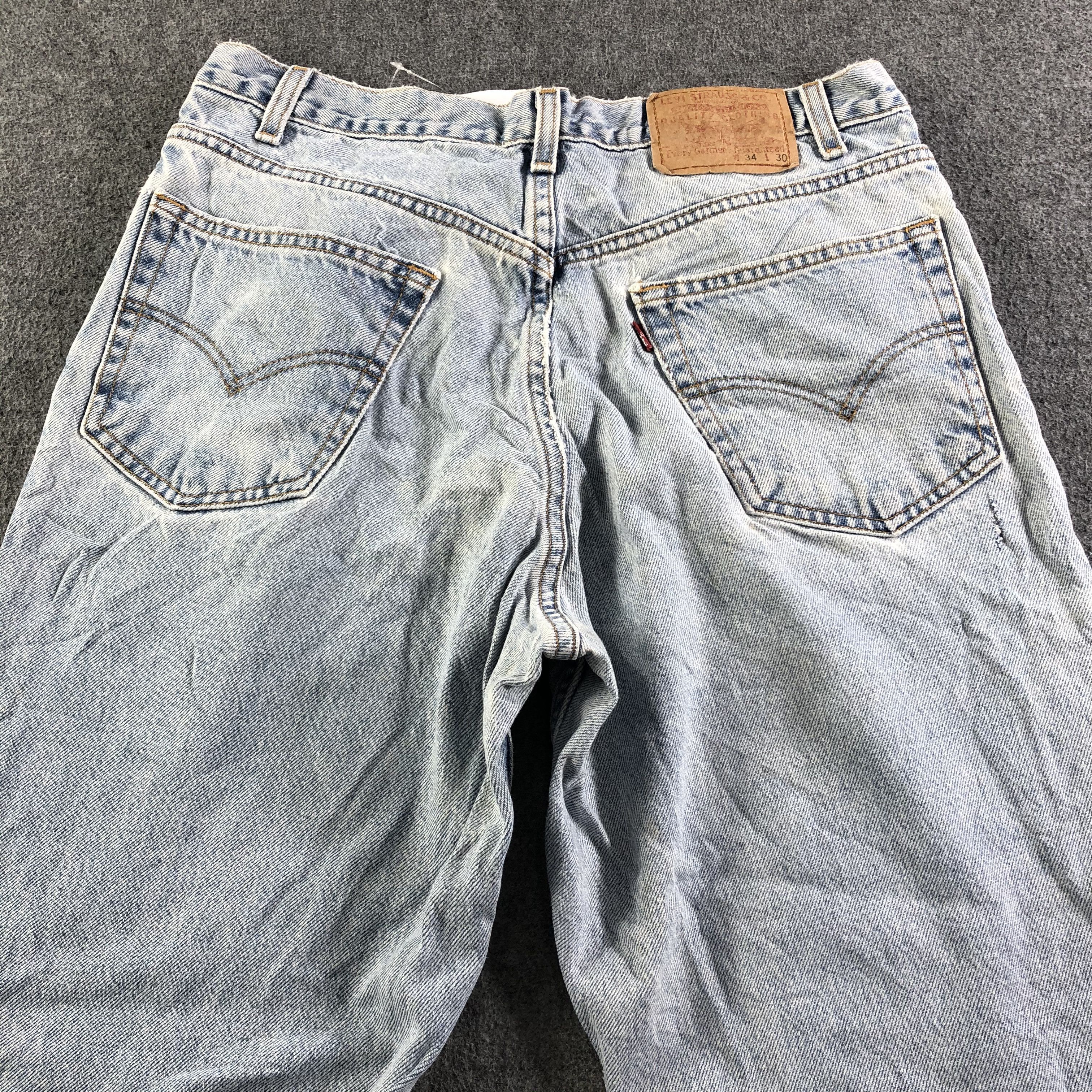 Levi's Vintage 90s Light Wash Levis Jeans-J3316 Size US 33 - 4 Thumbnail