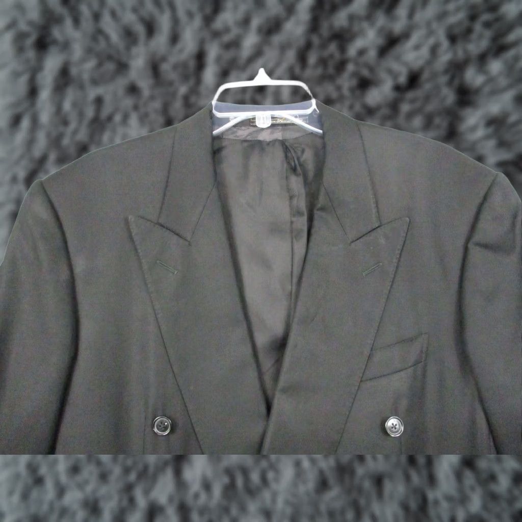Ermenegildo Zegna Ermenegildo Zegna Blazer 42 Black Tuxedo Jacket Blazer Men 42 Black Solid Notch Lapel Six-Button Single-Breasted Vintage: No Size 42R - 1 Thumbnail