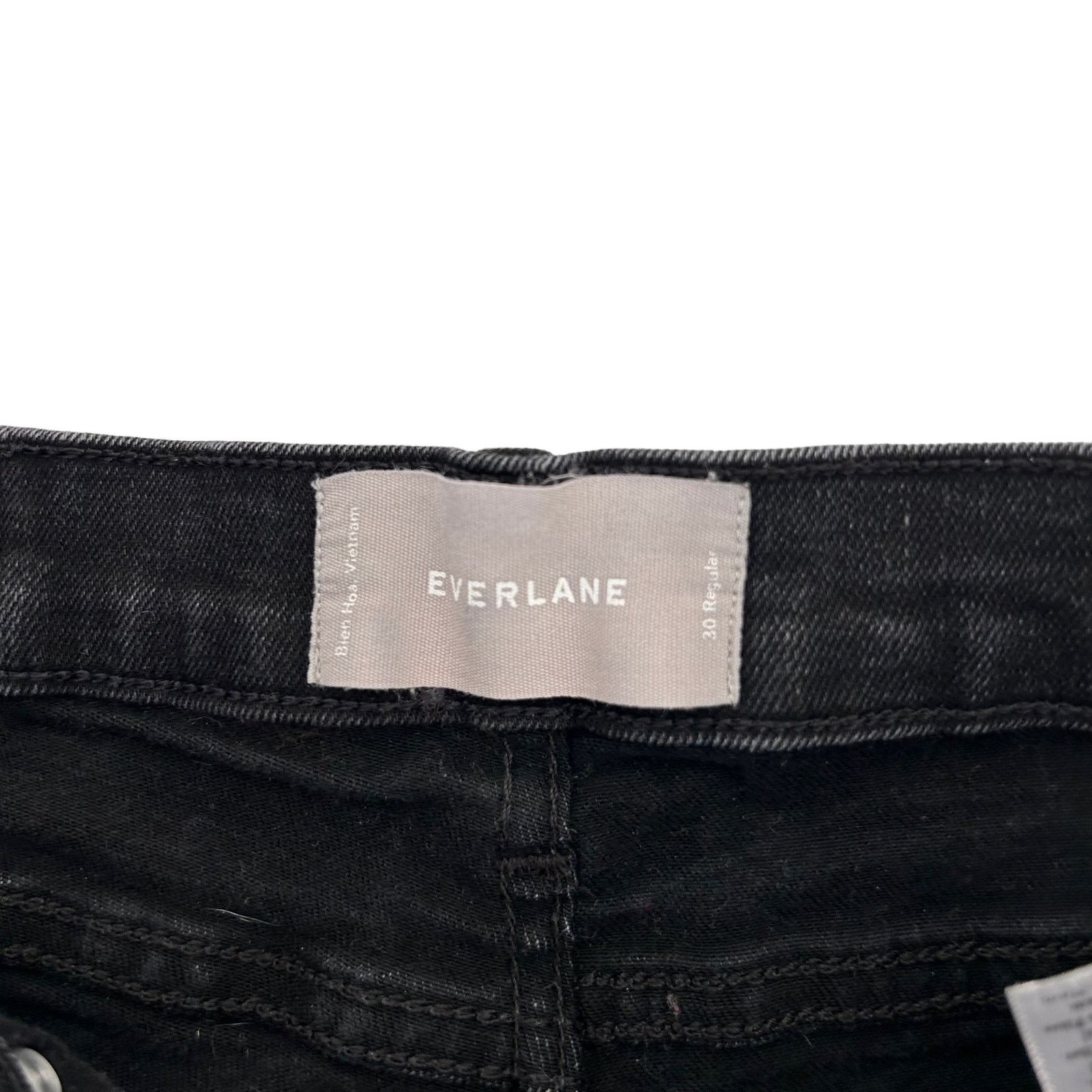 Everlane Everlane Black Button Fly Straight Leg Jeans Sz 30 Size 30" / US 8 / IT 44 - 2 Thumbnail