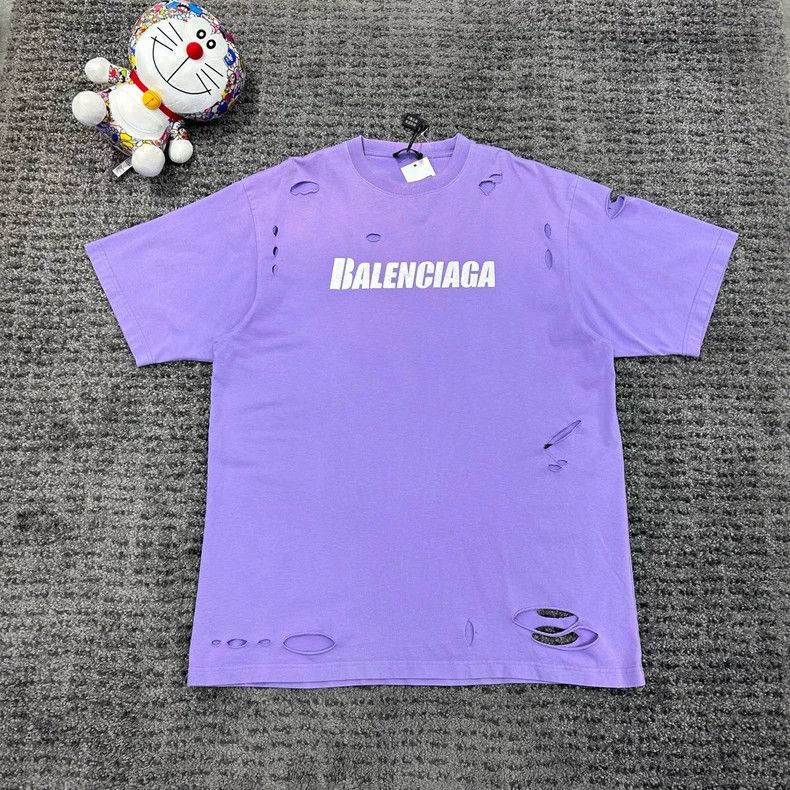 Balenciaga Balenciaga Make holes to make old explosion cracks Logo sh Size US XXS / EU 40 - 1 Thumbnail