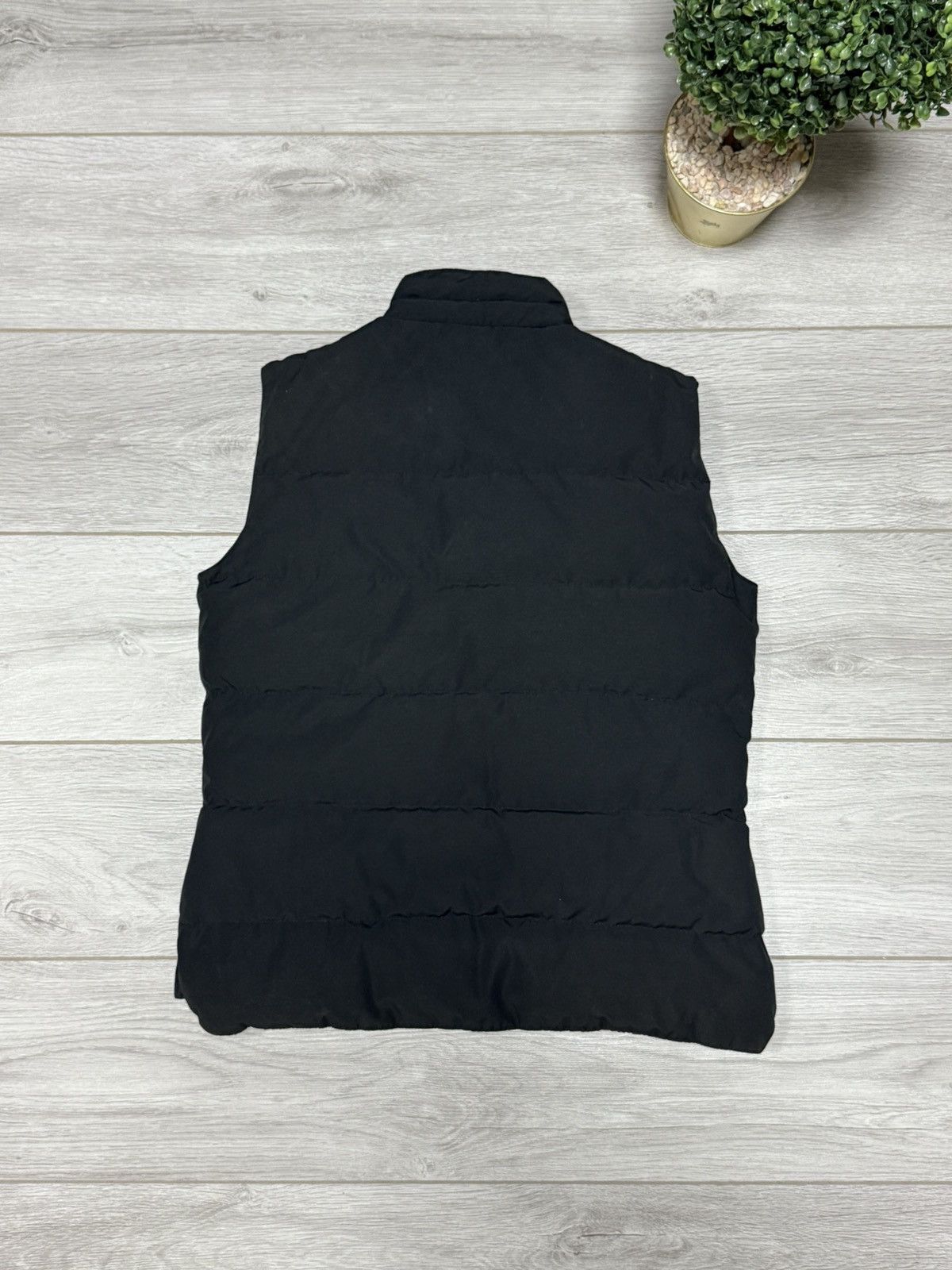 Canada Goose Canada Goose Freestyle Vest puffer down zip Size L / US 10 / IT 46 - 13 Thumbnail