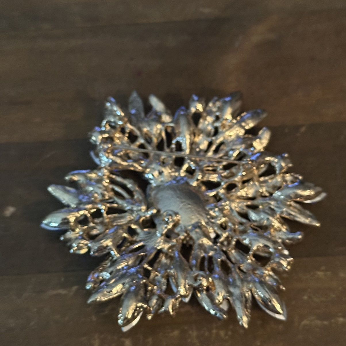 Other Large gold tone blue rhinestone flower brooch Size ONE SIZE - 3 Thumbnail