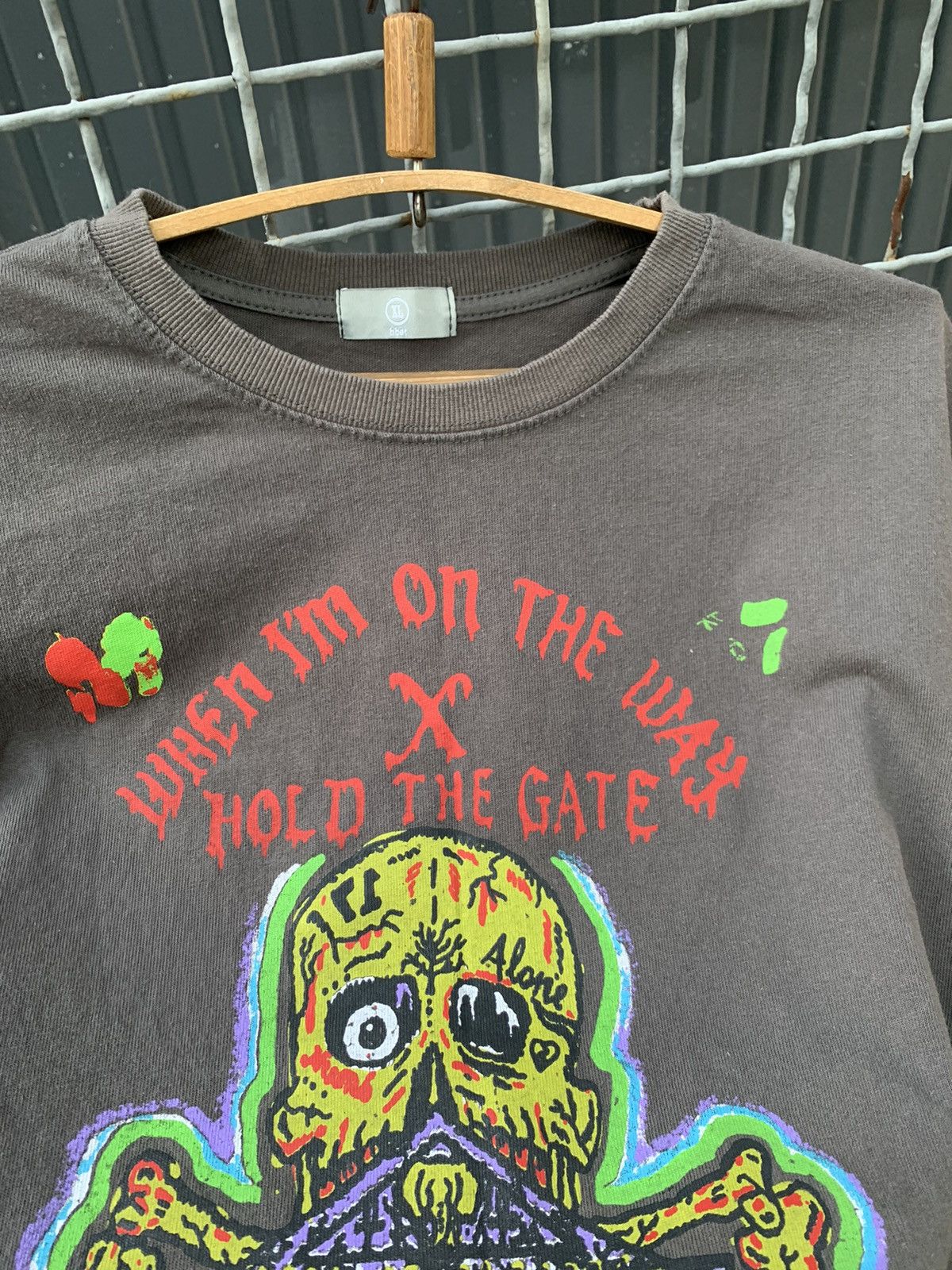 Band Tees Vintage Hold The Gate Tee Horror Y2K Dead Face Tee Skull Size US XL / EU 56 / 4 - 7 Thumbnail