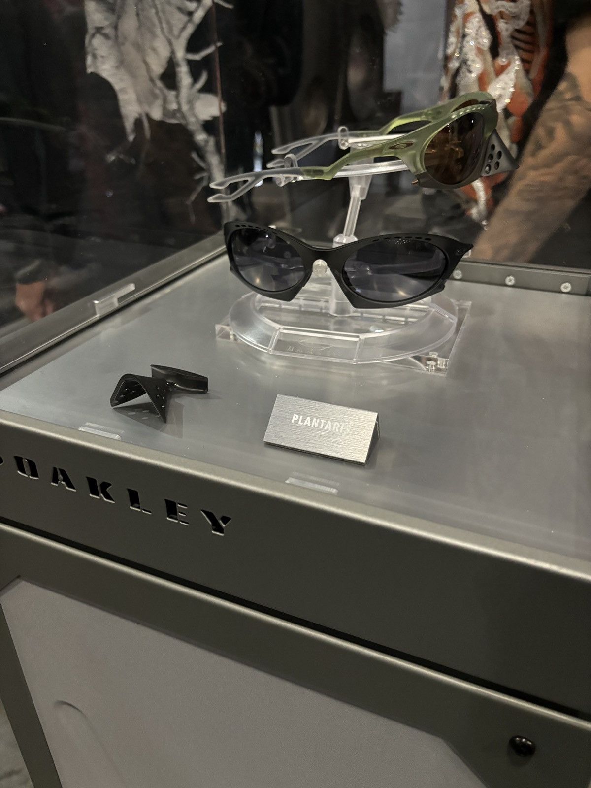 Oakley oakley cactus jack glasses plantaris complexcon exclusive Size ONE SIZE - 7 Thumbnail