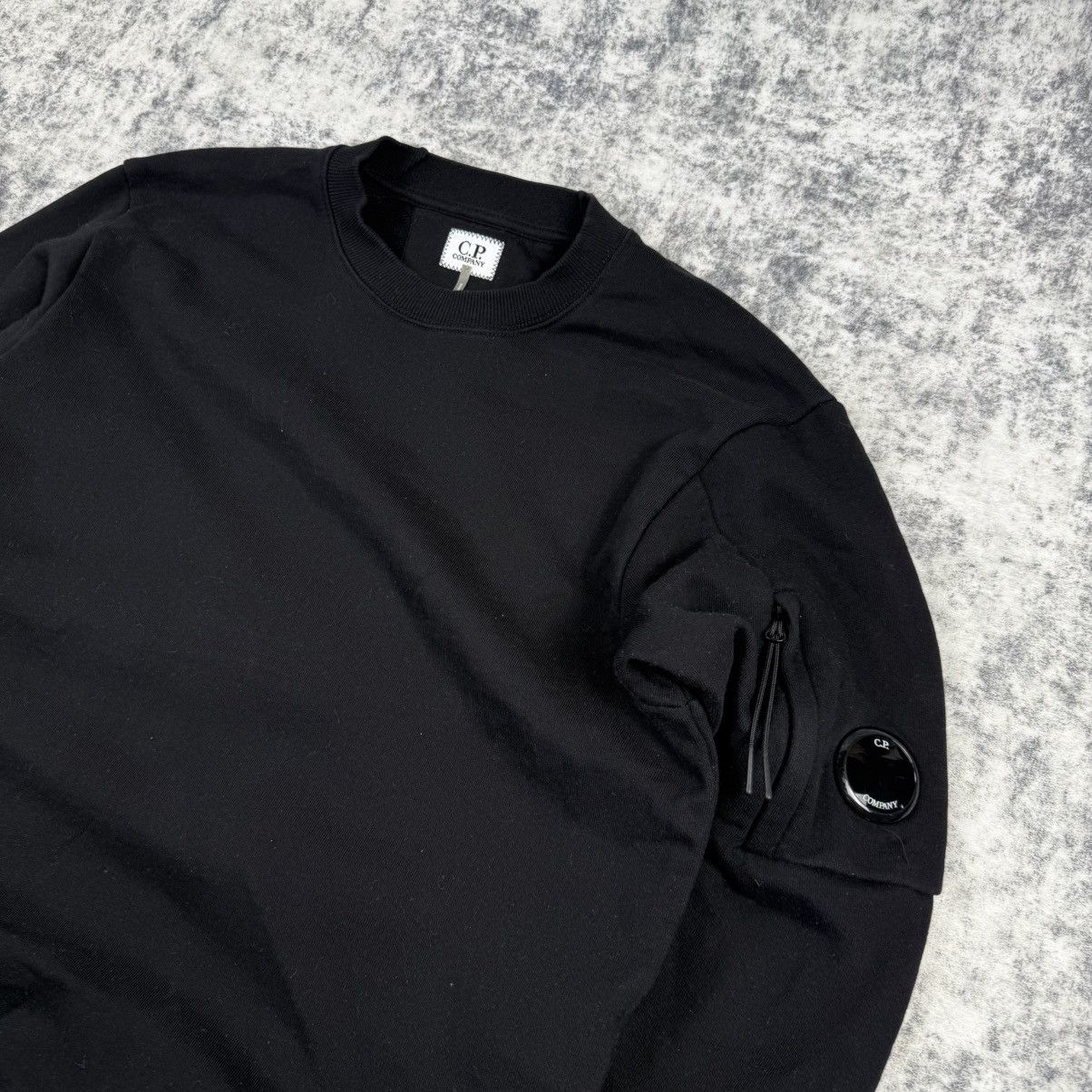 C.P. Company C.P. Company Lens ‘Black’ Crewneck Size US S / EU 44-46 / 1 - 2 Thumbnail