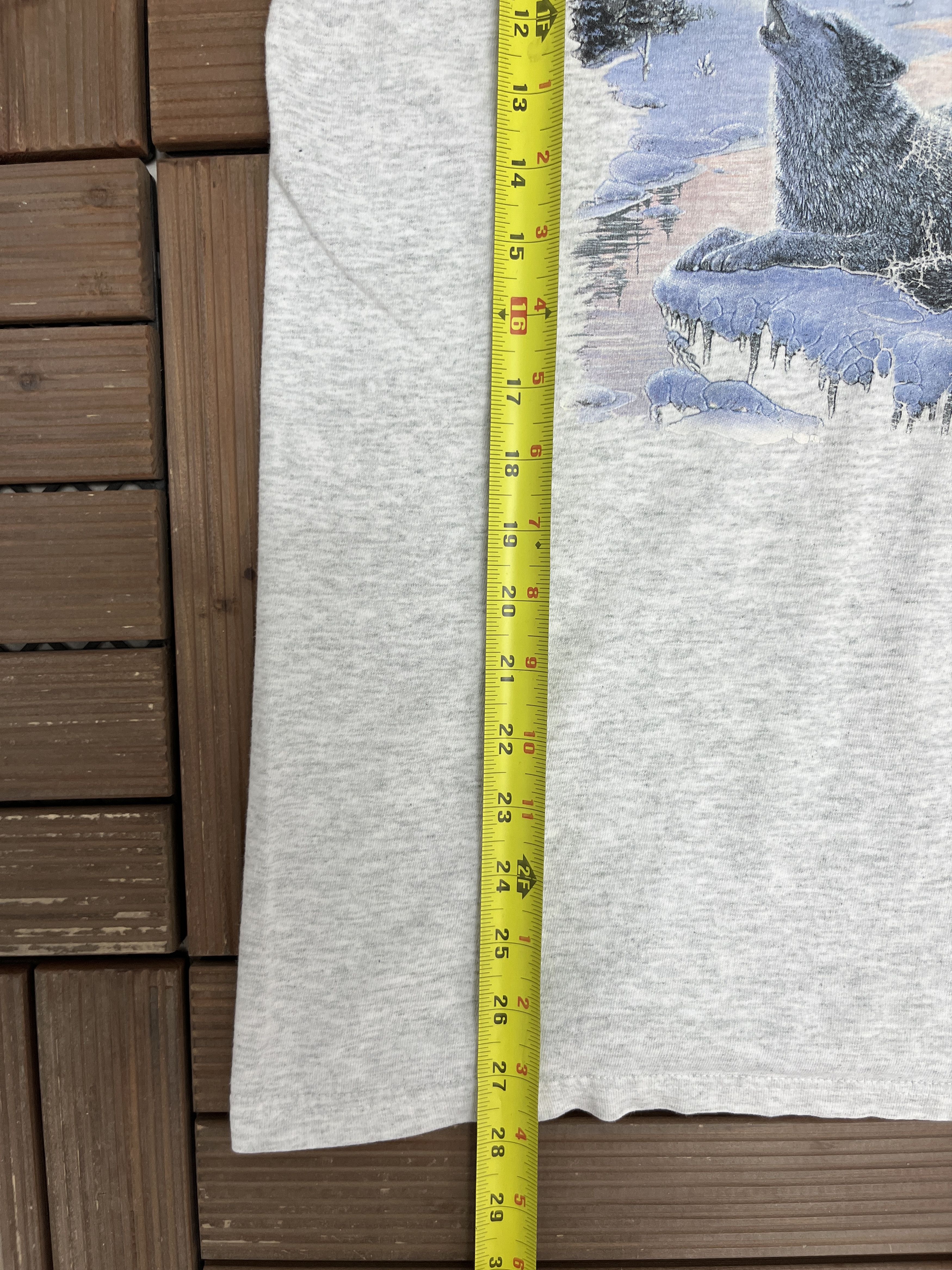 Vintage Wolves In The Forest Vintage Grey T-Shirt Tee Size US L / EU 52-54 / 3 - 7 Thumbnail