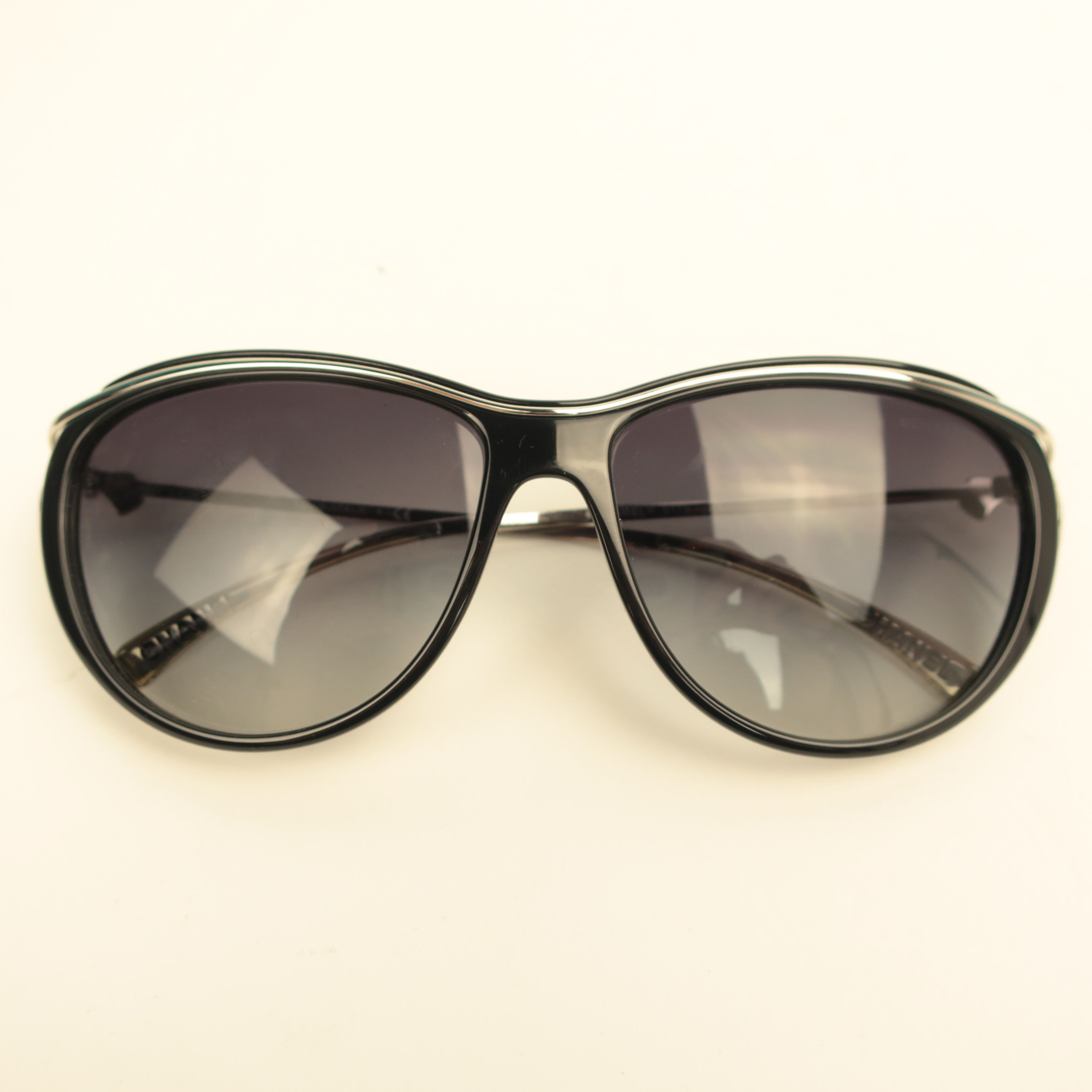 Chanel Chanel Cat Eye Bow Sunglasses Black Size ONE SIZE - 5 Thumbnail
