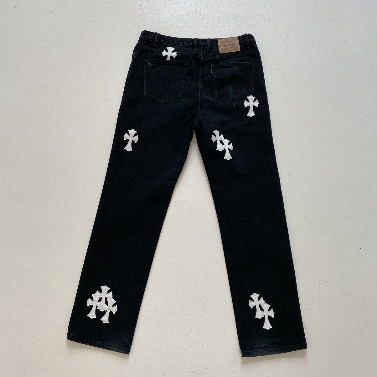 Levi's × Vintage Levi's "Chrome Hearts" custom white patched denim Size US 34 / EU 50 - 9 Thumbnail