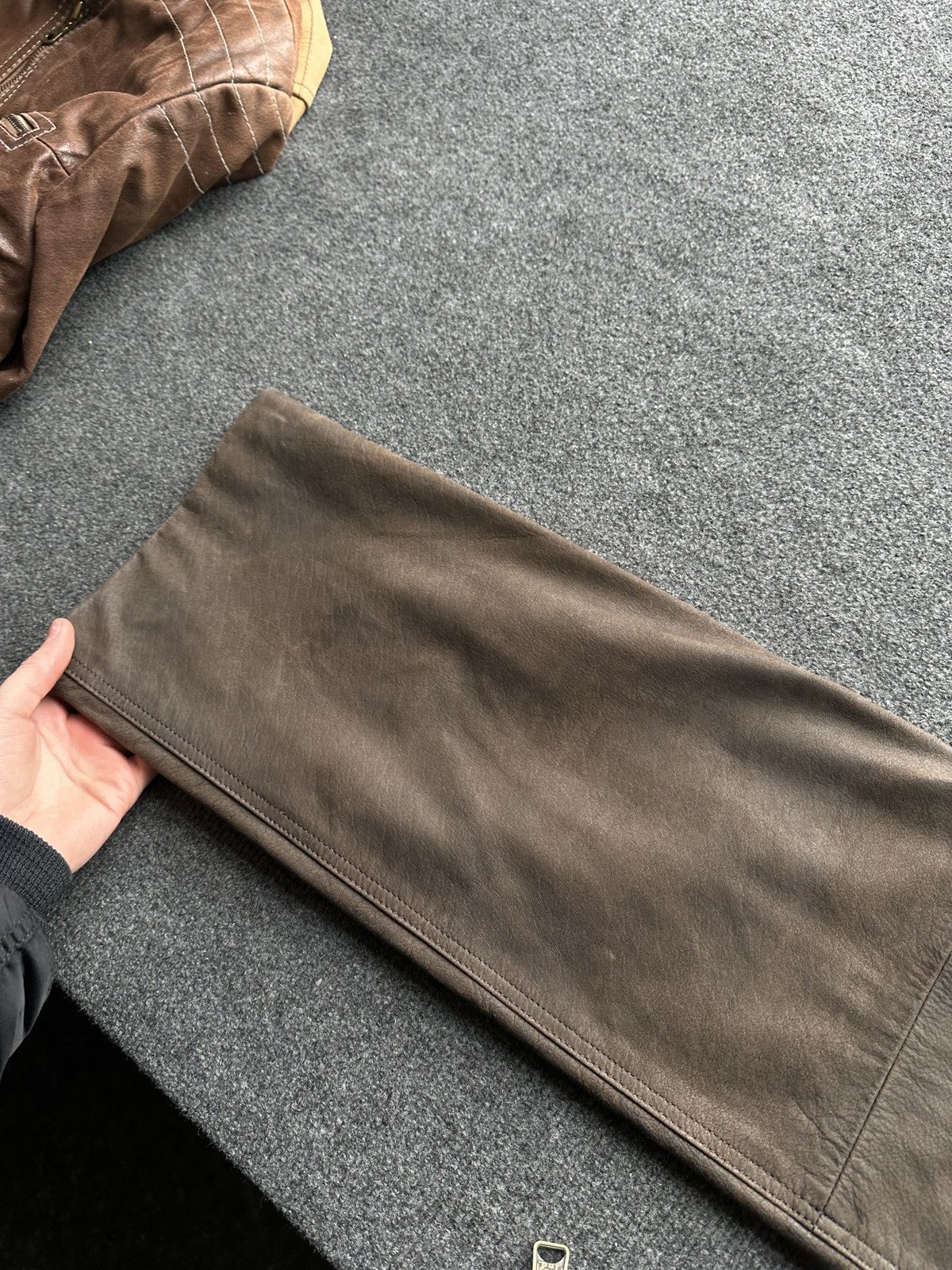 Other 🚨GRAIL MEN LEATHER PANTS Y2K WESTERN MOTORCYCLE Size US 29 - 19 Thumbnail