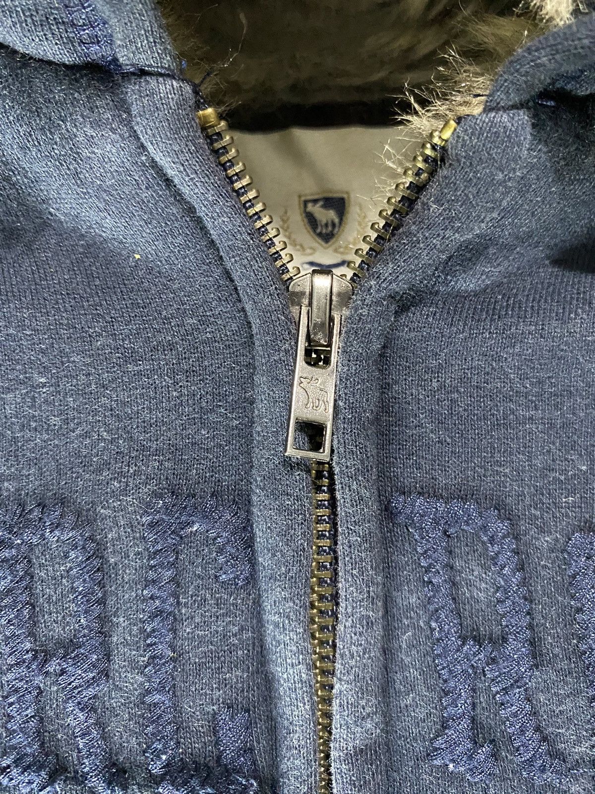Abercrombie & Fitch Abercrombie embroidered faux fur hoodie Size US S / EU 44-46 / 1 - 7 Thumbnail