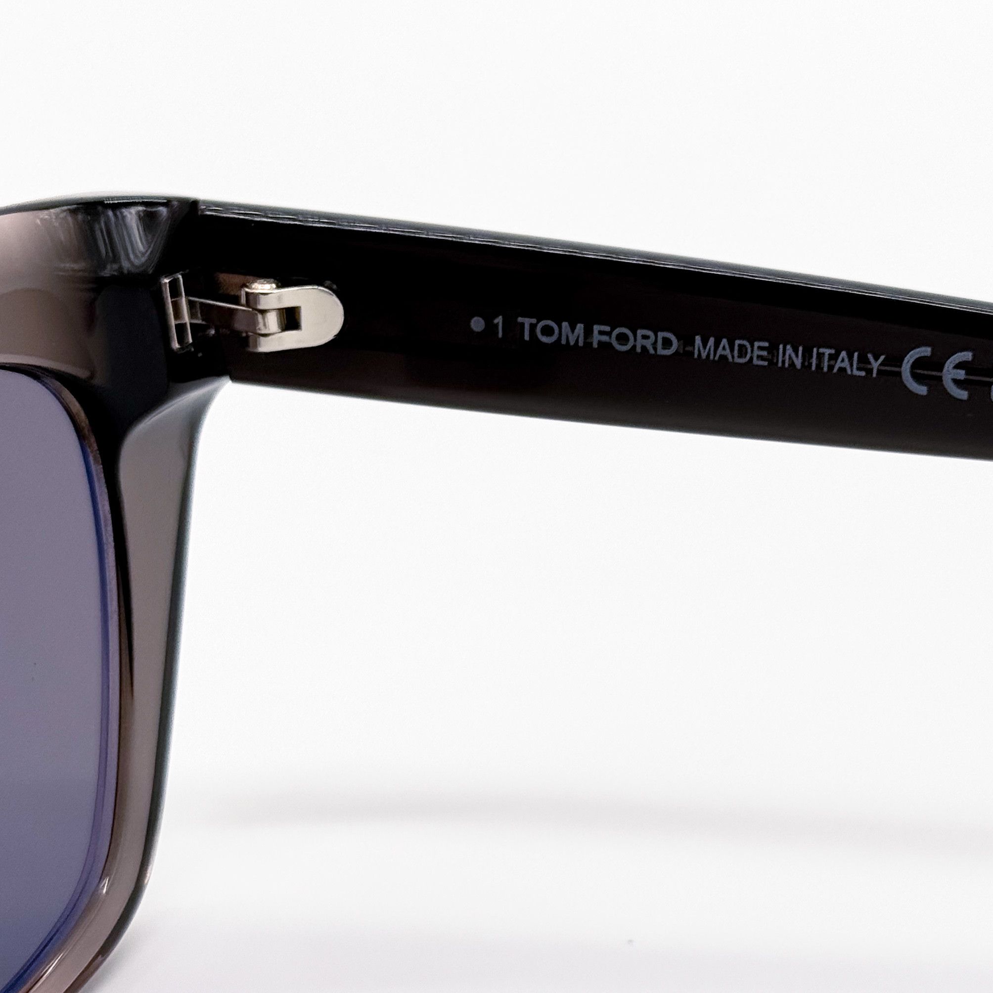 Tom Ford NEW TOM FORD Juliette TF1031 20J SUNGLASSES FT1031/S 20J Size ONE SIZE - 10 Thumbnail