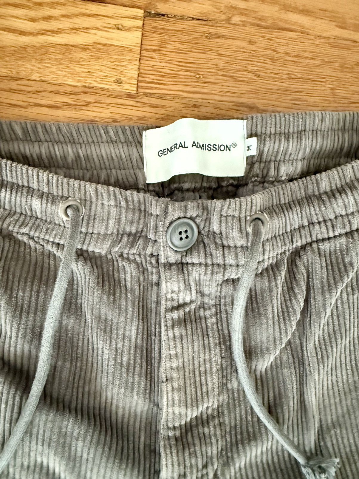 General Admission General Admission Corduroy Cargo Pants – Gray (Size M) Size US 31 - 2 Thumbnail