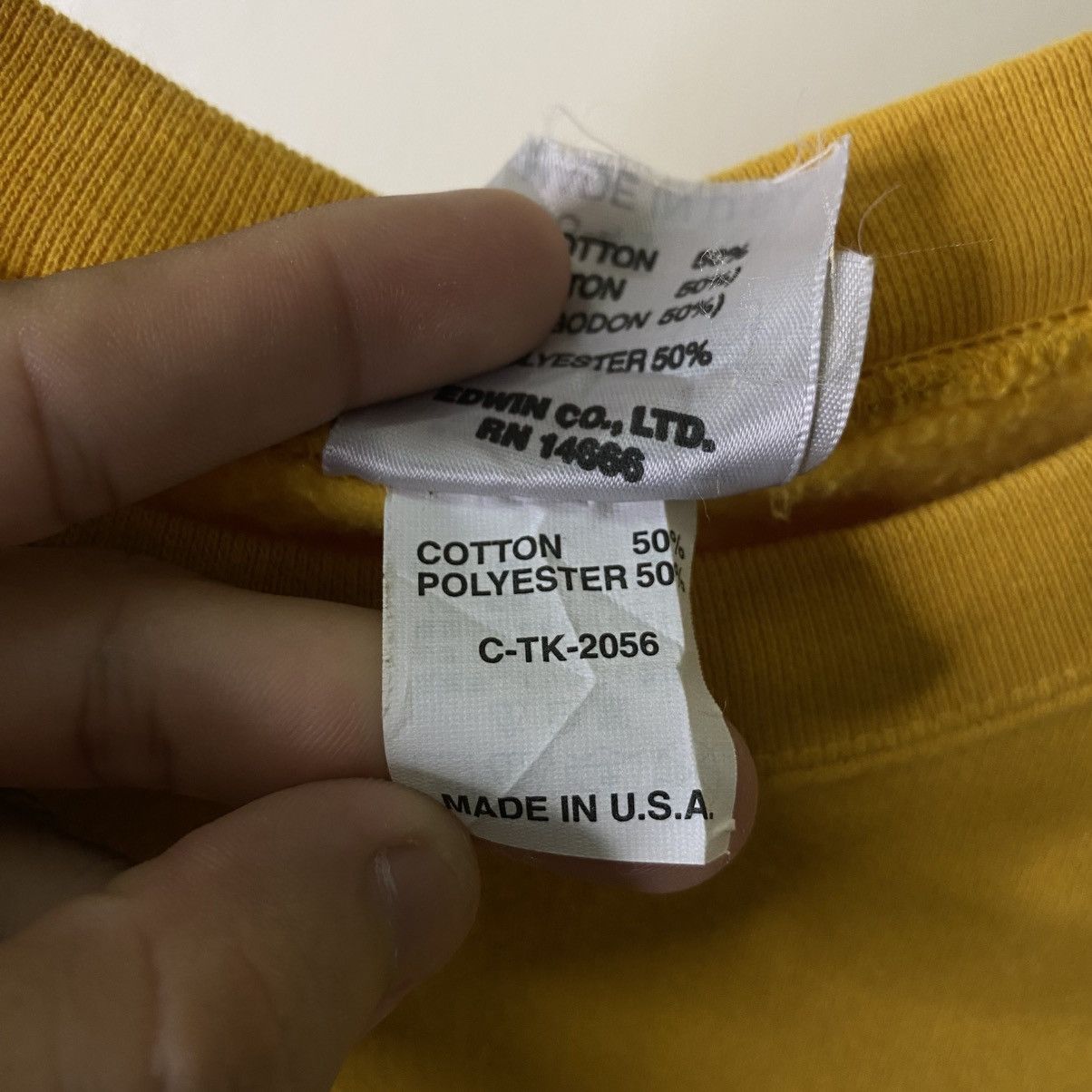 Edwin Vintage 1990s Edwin Yellow Blank Sweatshirt Size US M / EU 48-50 / 2 - 7 Thumbnail
