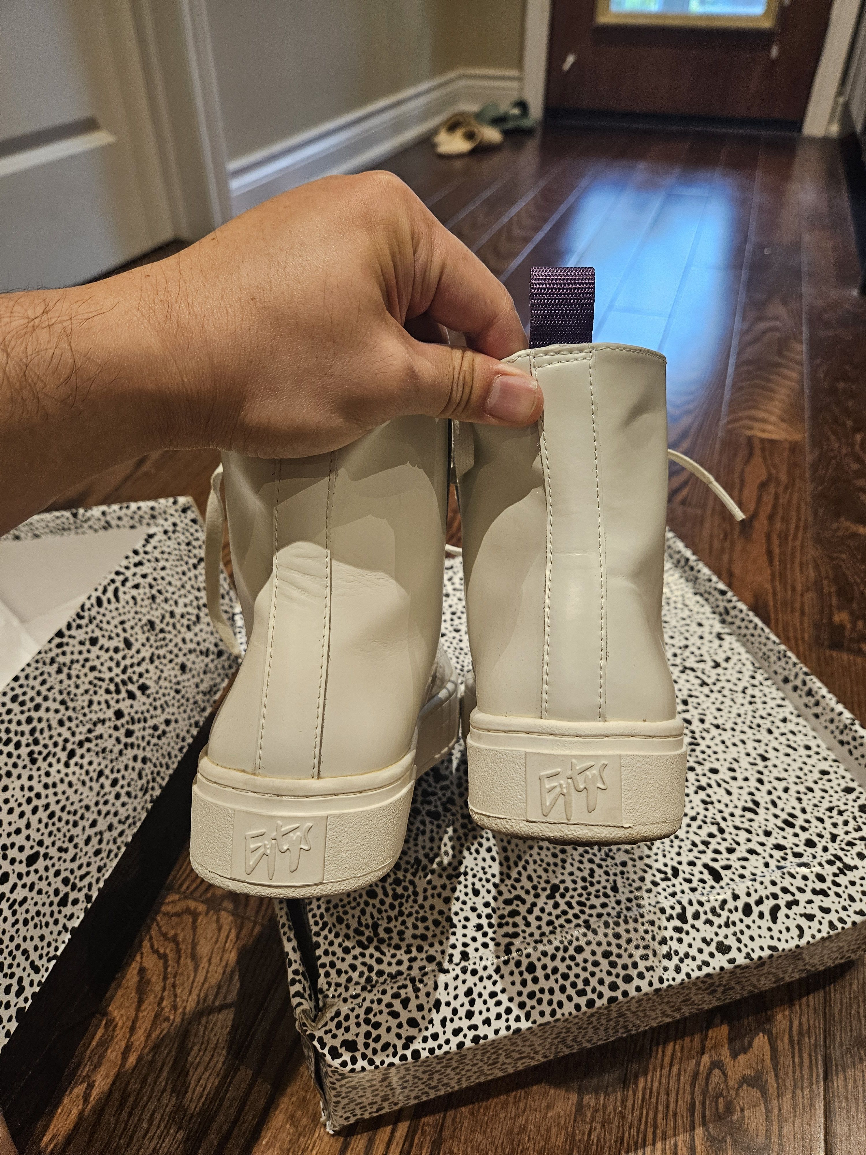 Eytys (STORE CLOSURE SALE) EYTYS KIBO White LEATHER sz 8 Size US 8 / EU 41 - 8 Thumbnail