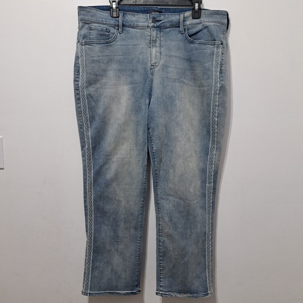 Other NYDJ Marilyn Straight Woven Side Trim Liftxtuck Technology L Size 40" / US 18 - 9 Thumbnail