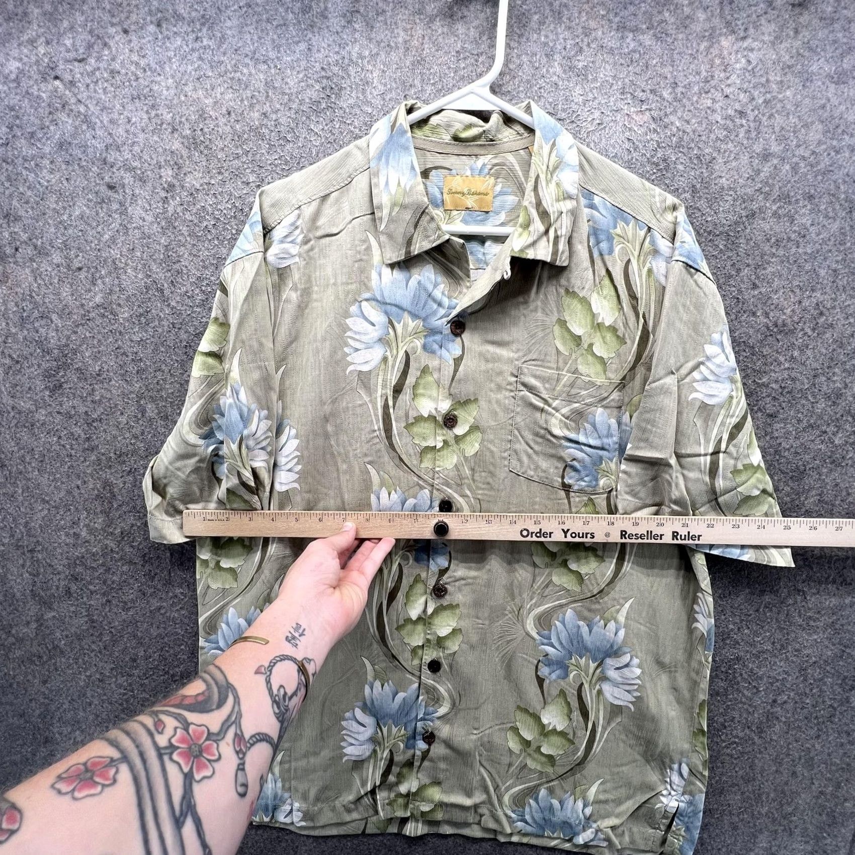 Tommy Bahama Tommy Bahama Shirt Mens Medium Floral Silk Hawaiian Short Sleeve Button Front Size US M / EU 48-50 / 2 - 3 Thumbnail