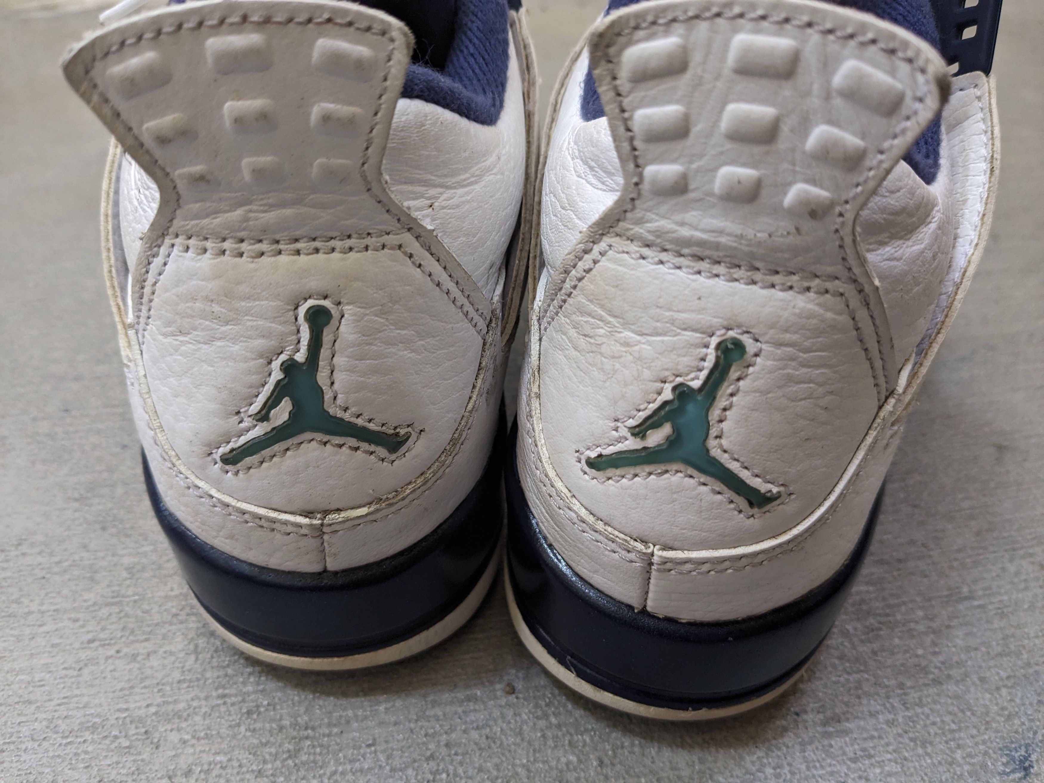 Jordan Brand Nike Air Jordan 4 Retro Columbia Legend Blue 6.5 408452-107 Size US 6.5 / EU 39-40 - 16 Thumbnail