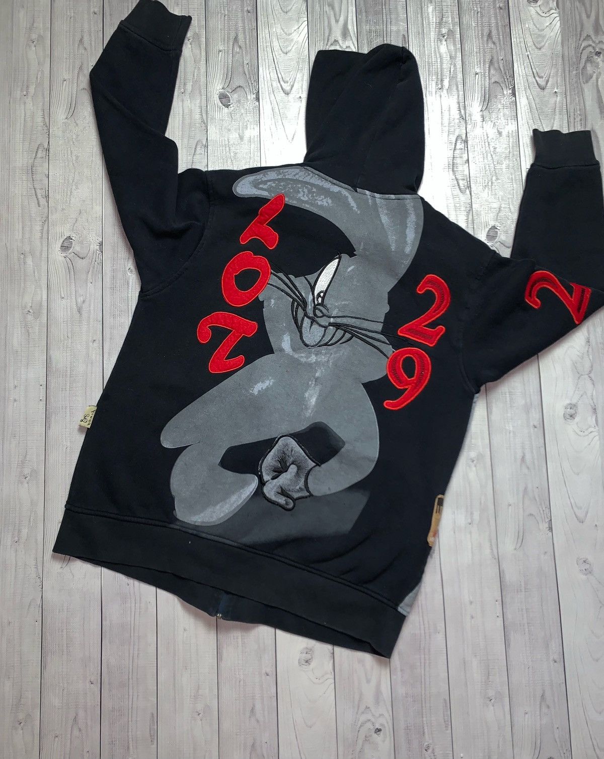 Japanese Brand × Vintage Lot 29 vintage zip up hoodie bunny tunes Size S Size US S / EU 44-46 / 1 - 8 Thumbnail