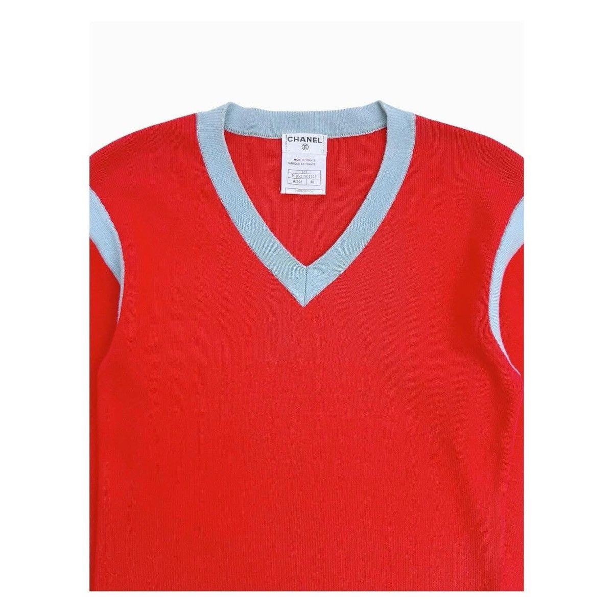 Chanel Chanel V neck Long sleeve Size M / US 6-8 / IT 42-44 - 2 Thumbnail