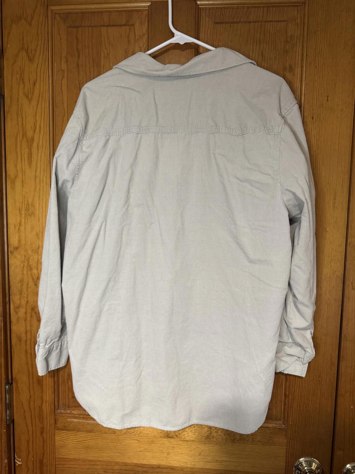 H&M Women's Casual Long Sleeve Button-Up Shirt, Size Large Size ONE SIZE - 2 Thumbnail