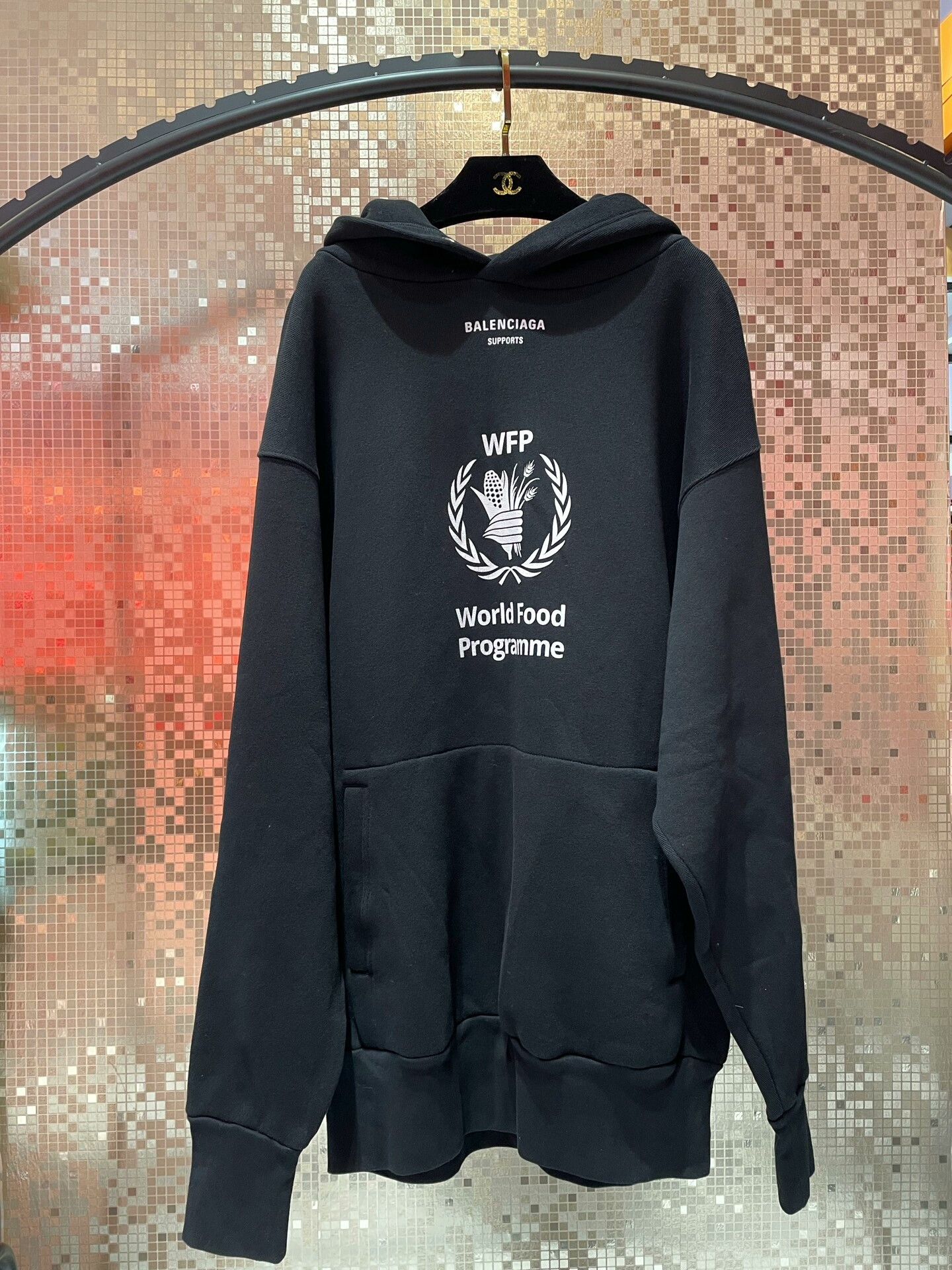 Balenciaga Balenciaga Letter Print Hoodie Unisex L Size US L / EU 52-54 / 3 - 1 Thumbnail