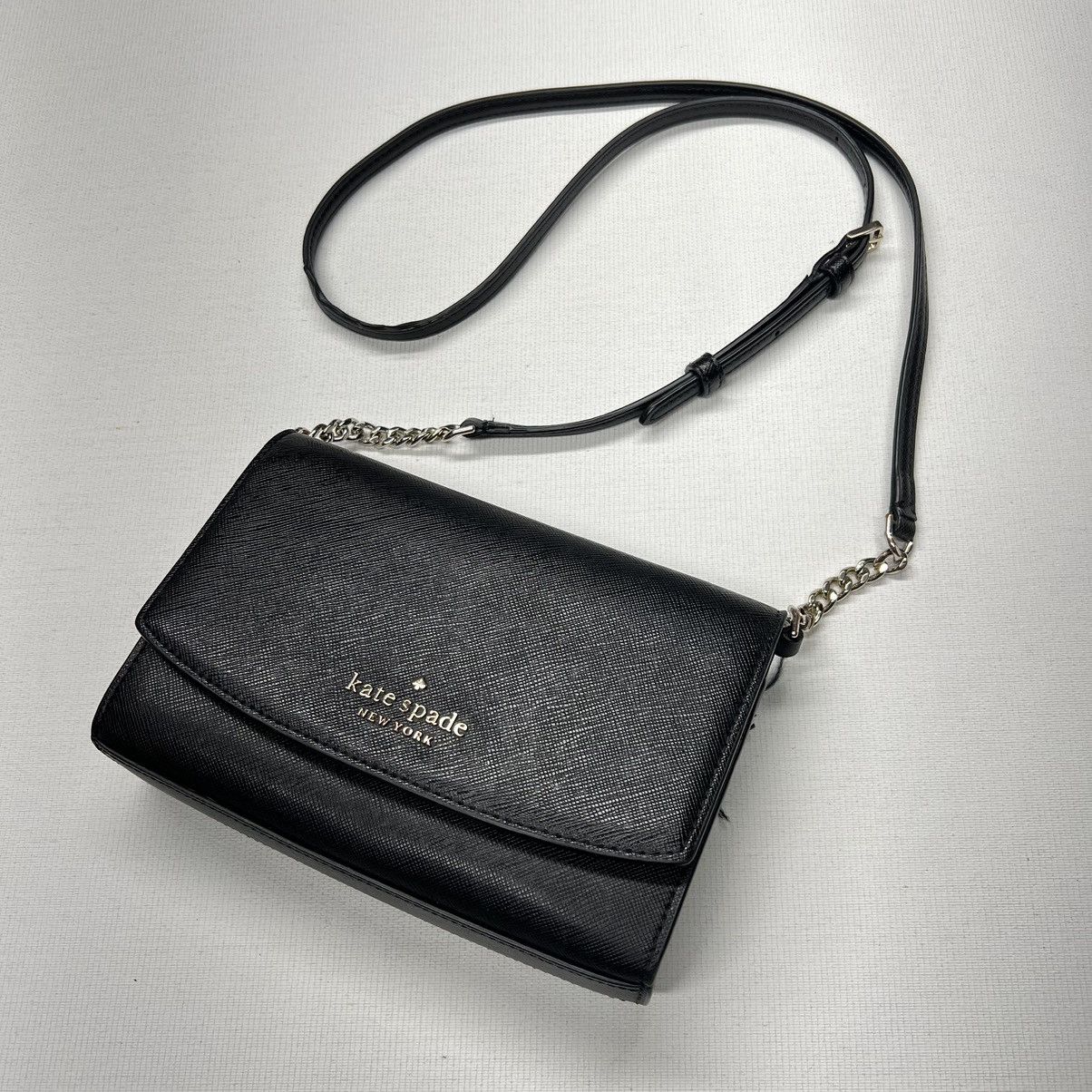 Kate Spade Kate Spade Cross Body Wallet Black Clutch Bag Black Flap Size ONE SIZE - 1 Thumbnail
