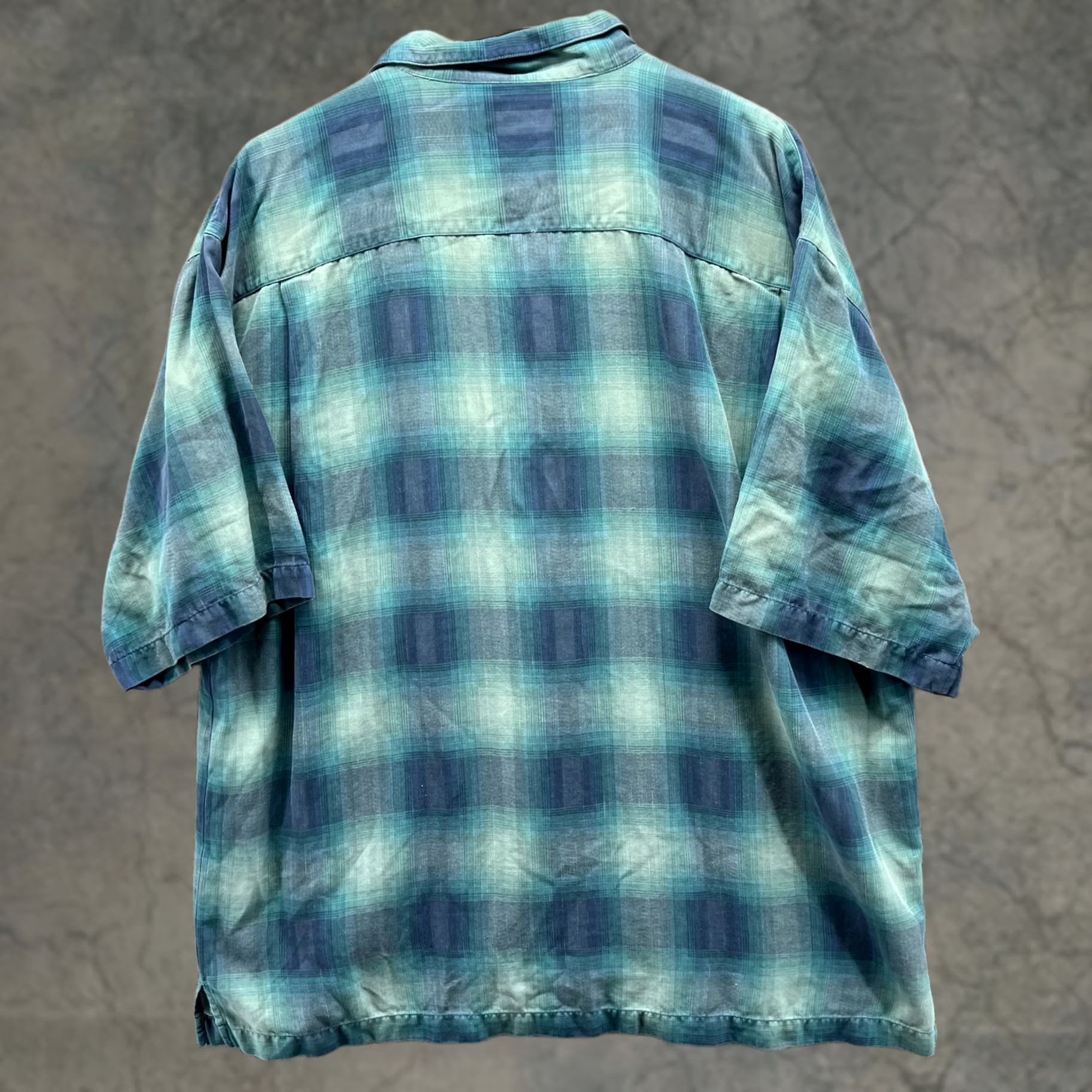 Tommy Bahama Tommy Bahama Shirt Mens XL Blue Men Silk Plaid Button Short Sleeve Green Casual Size US XL / EU 56 / 4 - 1 Thumbnail