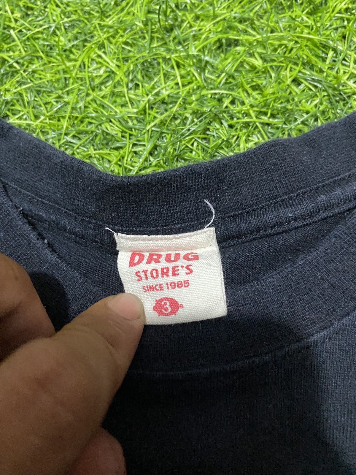 Japanese Brand Bundling take all drug stores Size US M / EU 48-50 / 2 - 12 Thumbnail