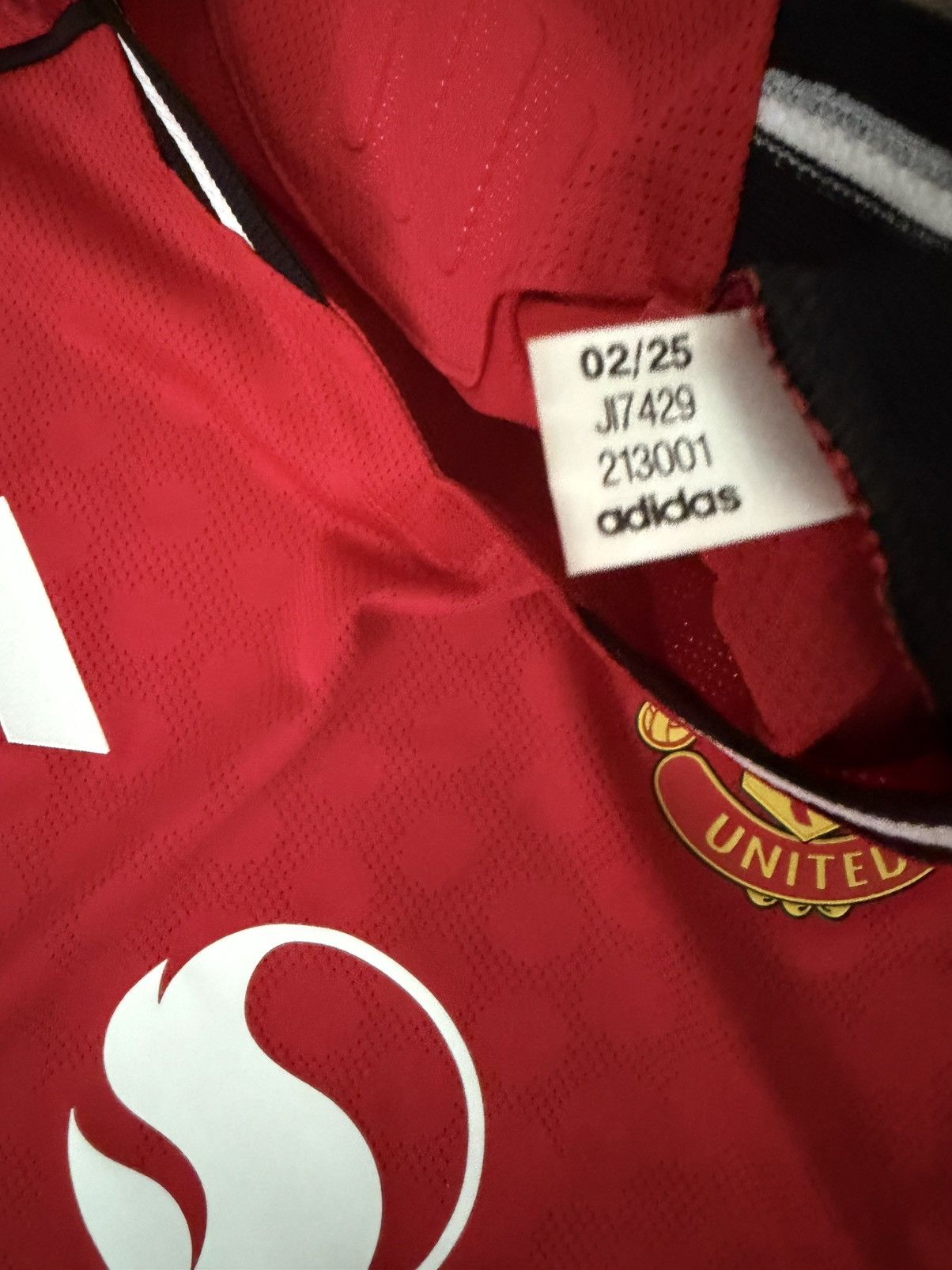 Adidas Manchester United Bruno Fernandes Player Version Jersey Size US M / EU 48-50 / 2 - 3 Thumbnail
