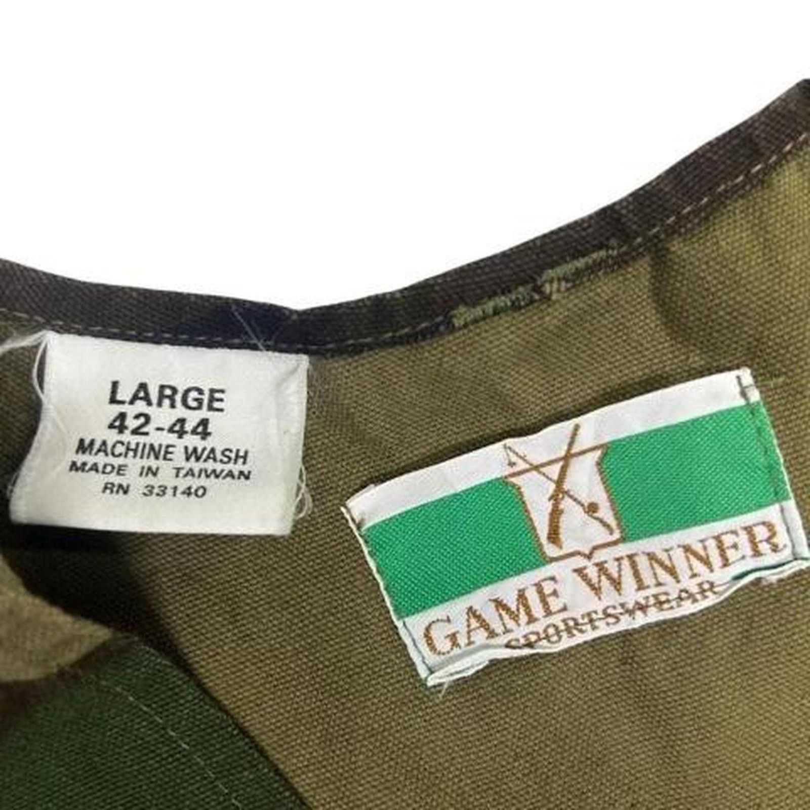 Vintage Vintage camo vest mens L fishing cargo by game winner 90s Size US L / EU 52-54 / 3 - 3 Thumbnail