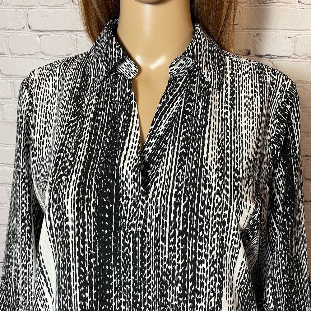 Chicos Chico's Black White V-Neck 3/4 Sleeve Blouse Size 1 US M Size M / US 6-8 / IT 42-44 - 4 Thumbnail