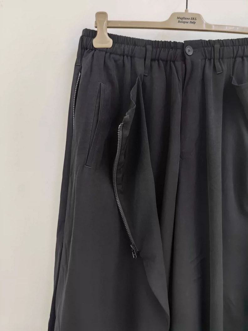 Yohji Yamamoto Yohji Yamamoto size 3 shorts Size US 30 / EU 46 - 5 Thumbnail