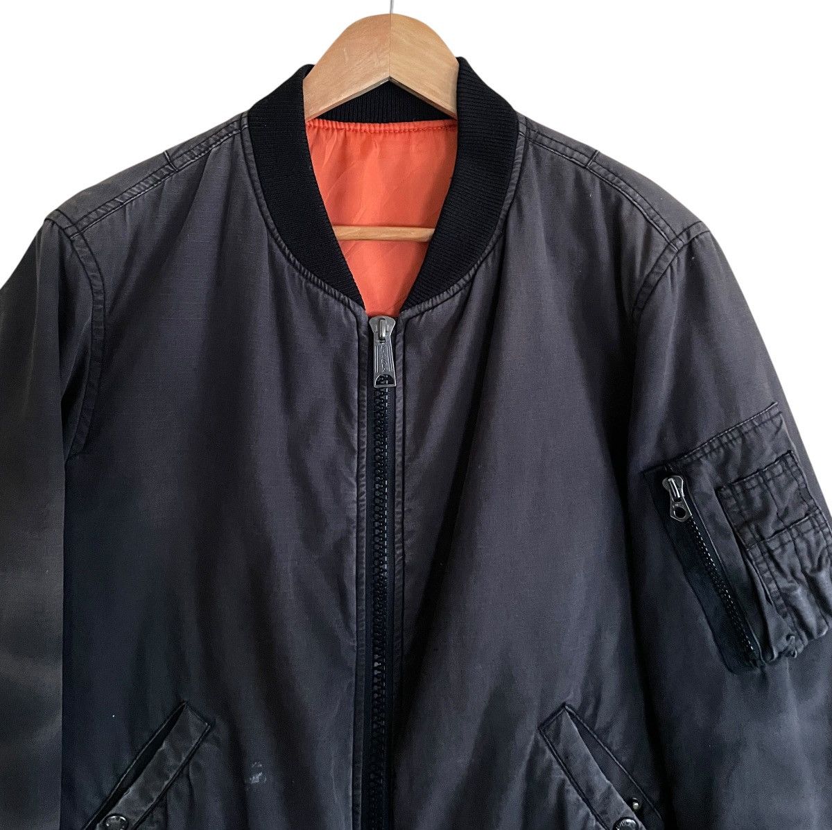 Avirex Vintage Axirex Anniversary 35th MA-1 Bomber Jacket 2010s Size US M / EU 48-50 / 2 - 5 Thumbnail