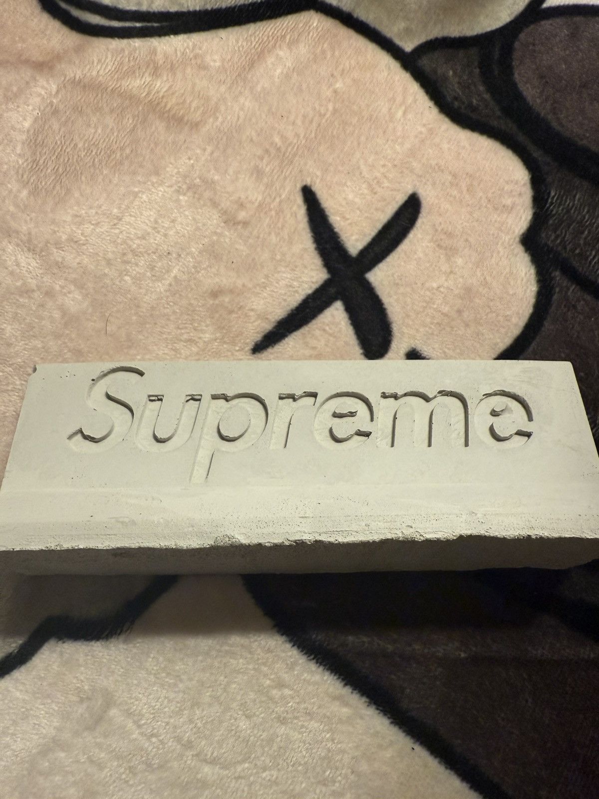 Supreme Supreme mini Materials 1:12 Scale Jersey Barrier Size ONE SIZE - 3 Thumbnail