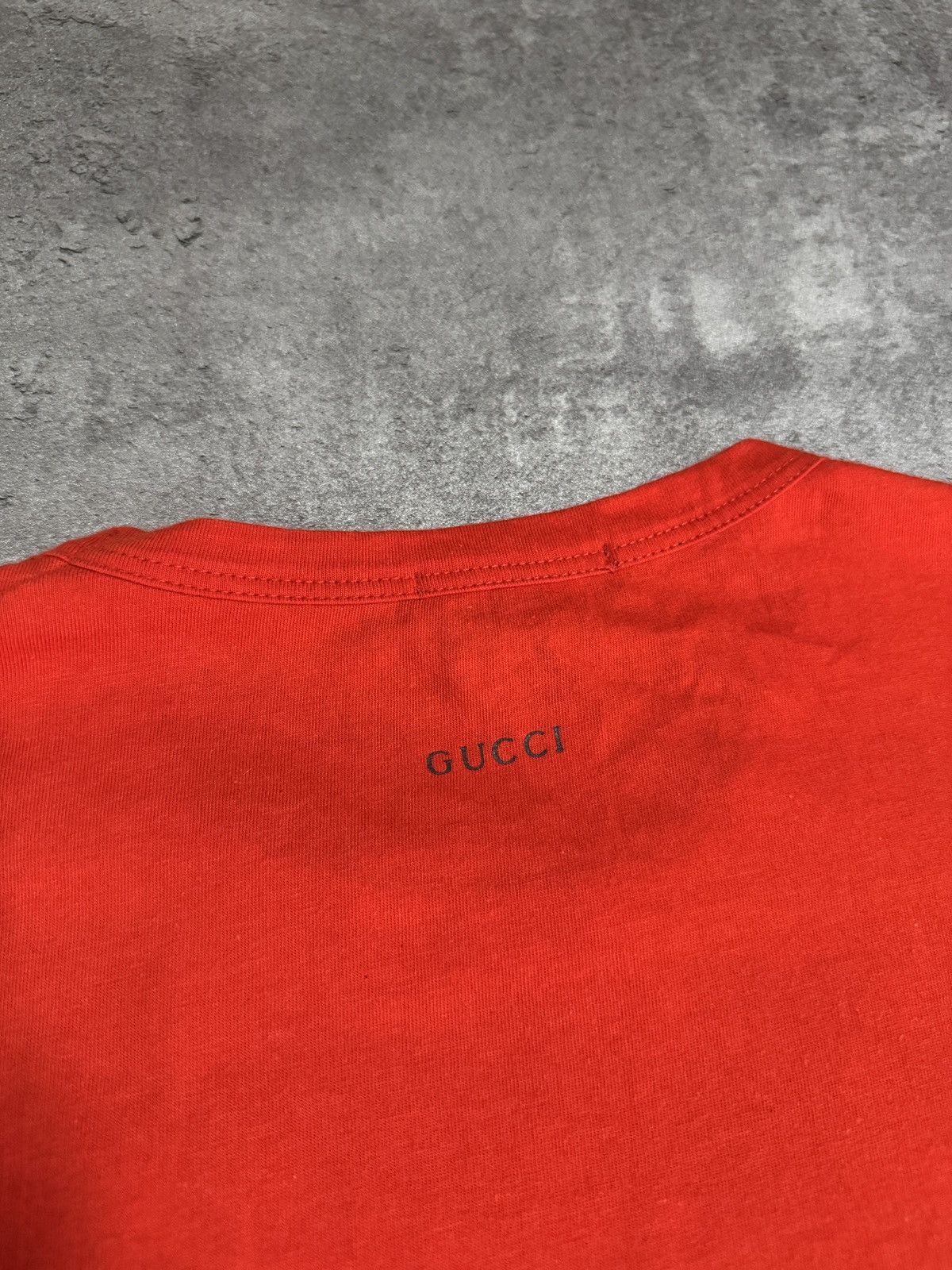Designer × Gucci × Vintage Gucci Parfums Tees Vintage Made in Italy Logo Red Size US S / EU 44-46 / 1 - 1 Thumbnail
