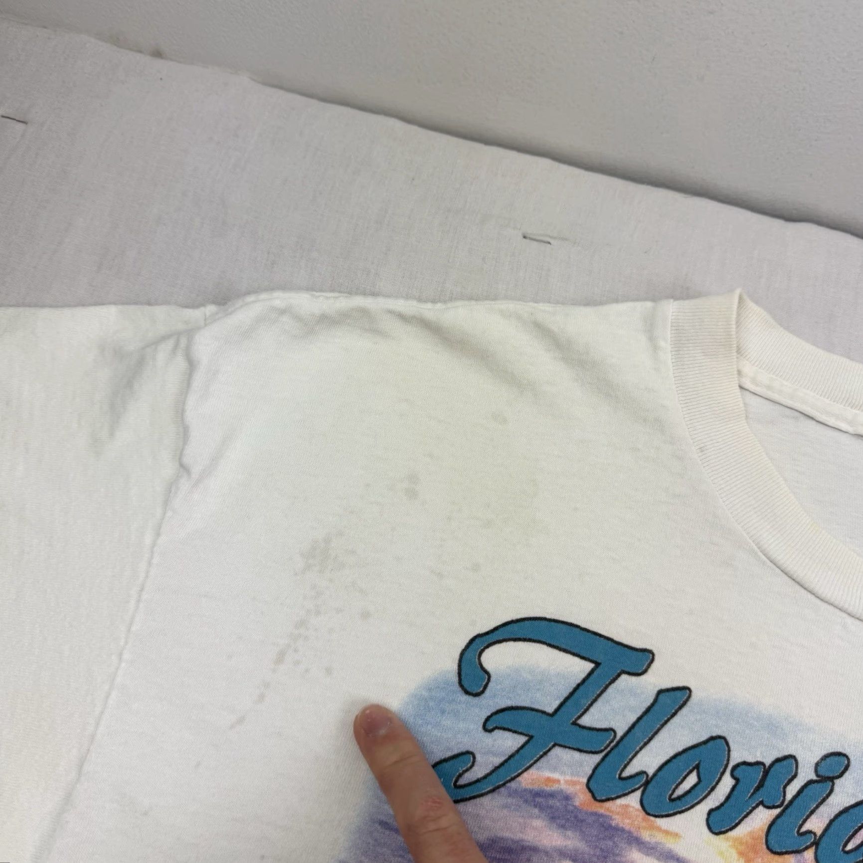 Vintage VINTAGE Florida Keys Ocean Nature T Shirt Adult XL White Dolphins 90s Mens Size US XL / EU 56 / 4 - 4 Thumbnail