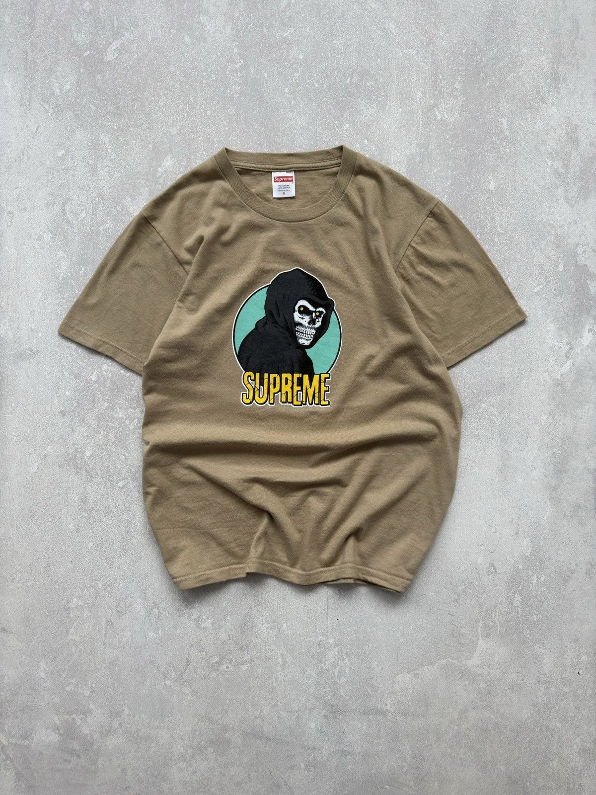 Supreme × Vintage Supreme Reaper Skull Dusty Begie Tee Shirt SS23 Size US S / EU 44-46 / 1 - 1 Thumbnail