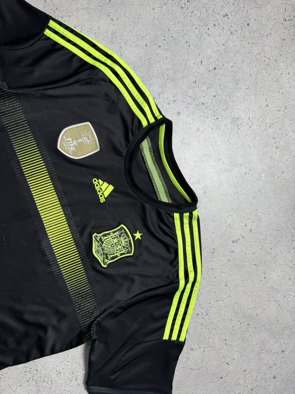 Adidas Adidas Spain Team Sergio Ramos #15 2014/2015 Soccer Jersey Size US M / EU 48-50 / 2 - 4 Thumbnail