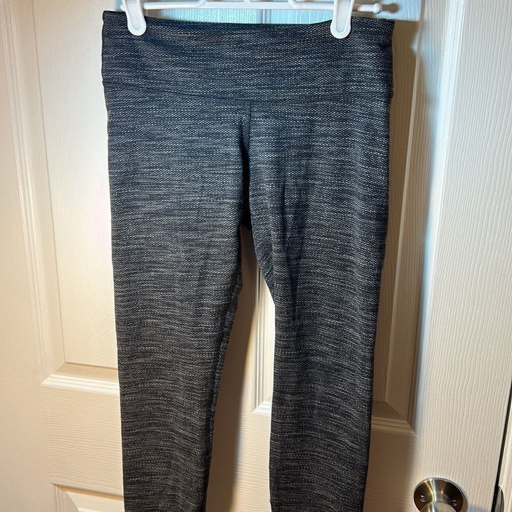 Lululemon Size 4 wunder under lululemon pants Size 27" / US 4 / IT 40 - 5 Thumbnail