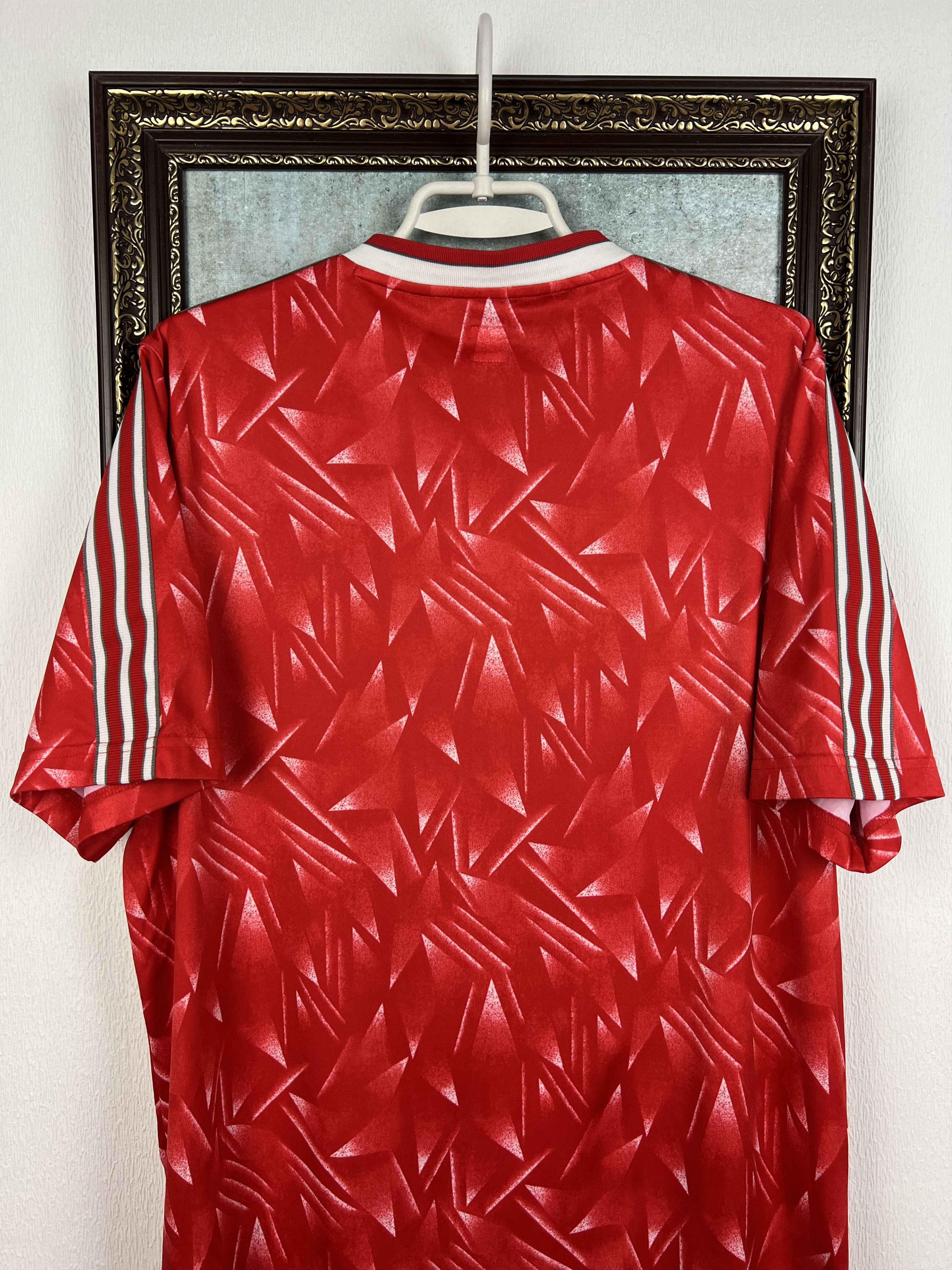 Adidas Adidas Originals Liverpool Football Shirt Soccer Jersey Size US L / EU 52-54 / 3 - 10 Thumbnail