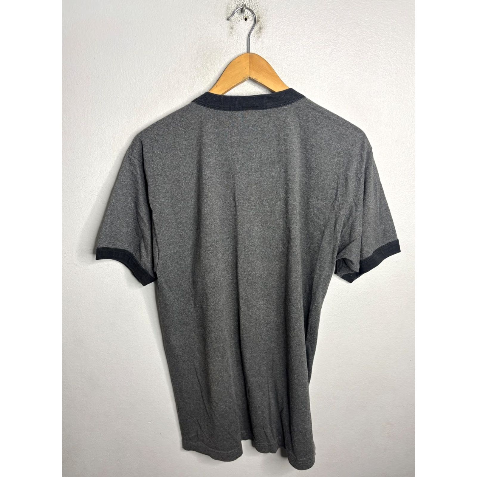 Vintage VINTAGE Universal Studios Shirt Mens Large Gray Pug Dog What Graphic 90s Tee Size US M / EU 48-50 / 2 - 5 Thumbnail