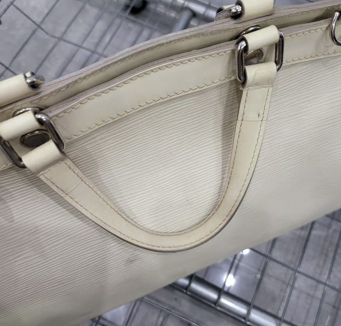 Louis Vuitton Lv Size ONE SIZE - 6 Thumbnail