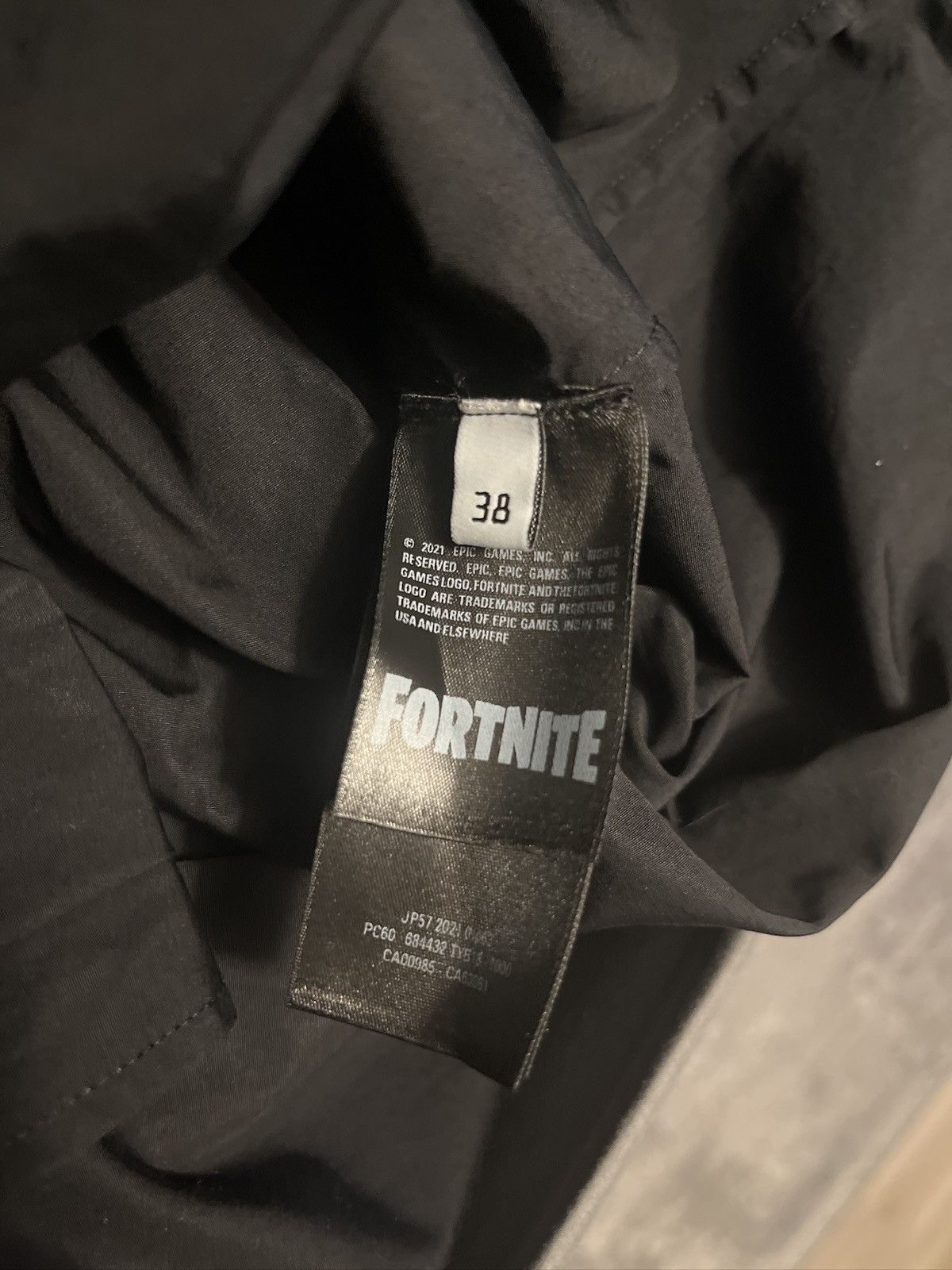 Balenciaga LIMITED Balenciaga x Fortnite 1/200 Button-Up Shirt Size US L / EU 52-54 / 3 - 5 Thumbnail