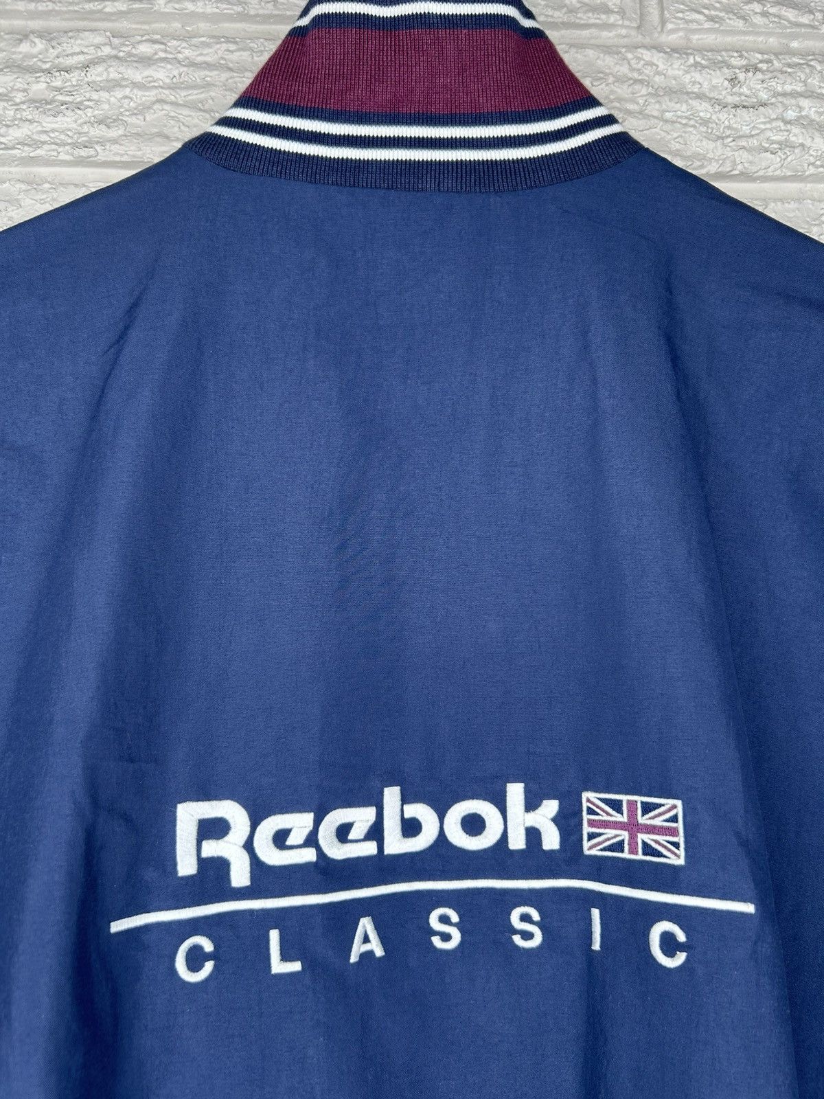Reebok Vintage Reebok Classic Embroidered Jacket Size US L / EU 52-54 / 3 - 8 Thumbnail