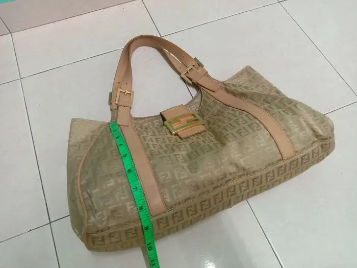 Fendi Authentic Fendi Handbag Size ONE SIZE - 13 Thumbnail